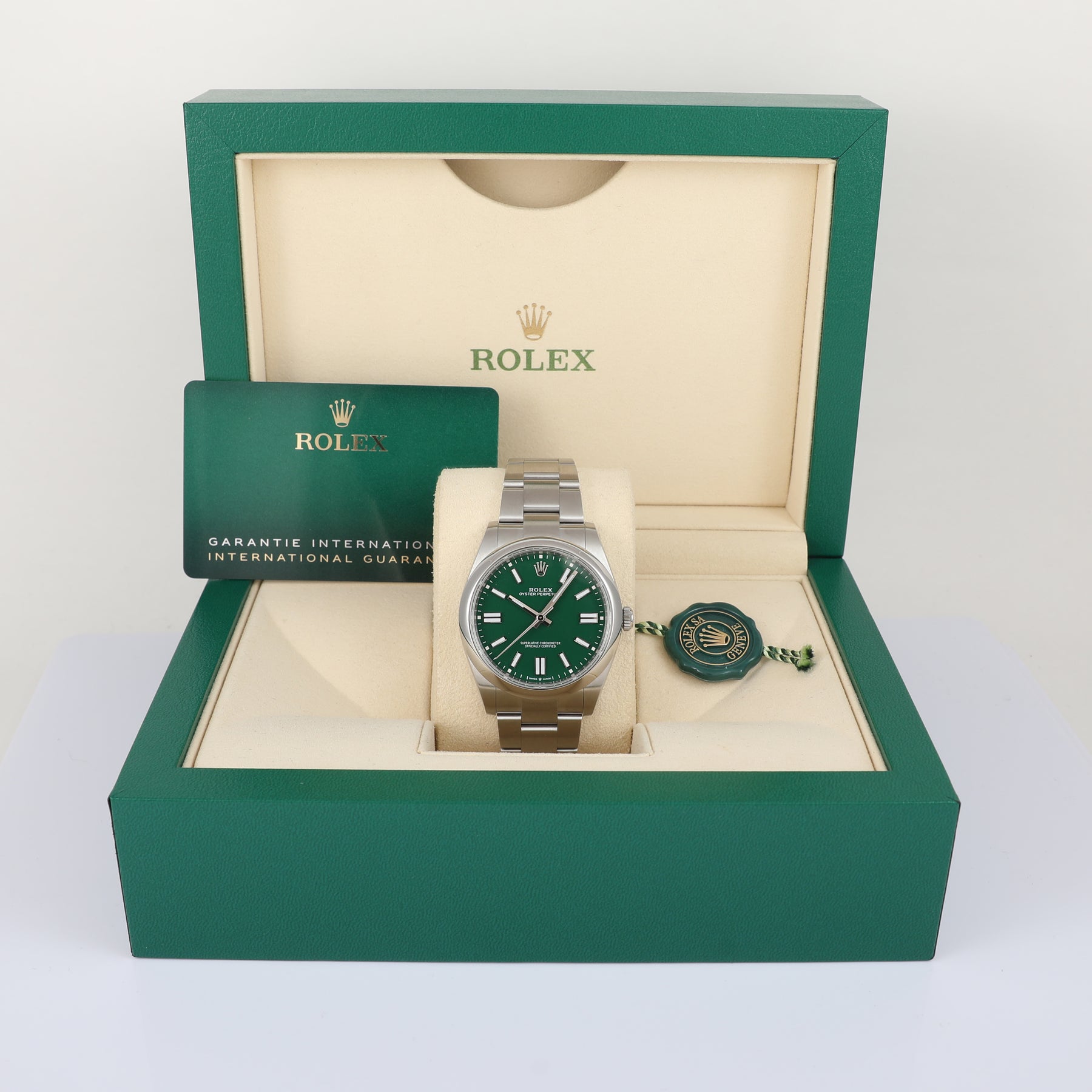 2023 ROLEX 124300 Oyster Perpetual 41mm Green Dial with Box & Papers