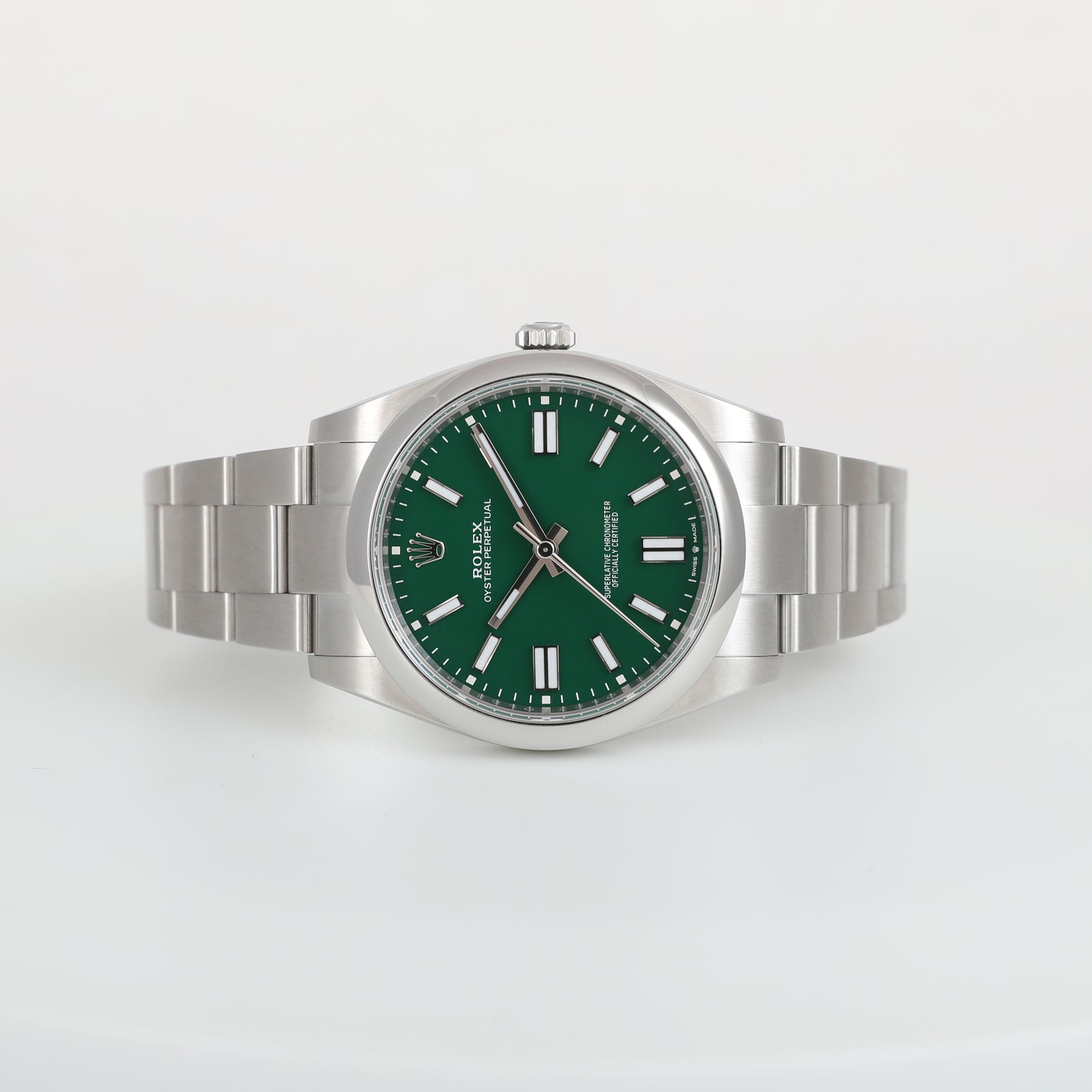2023 ROLEX 124300 Oyster Perpetual 41mm Green Dial with Box & Papers