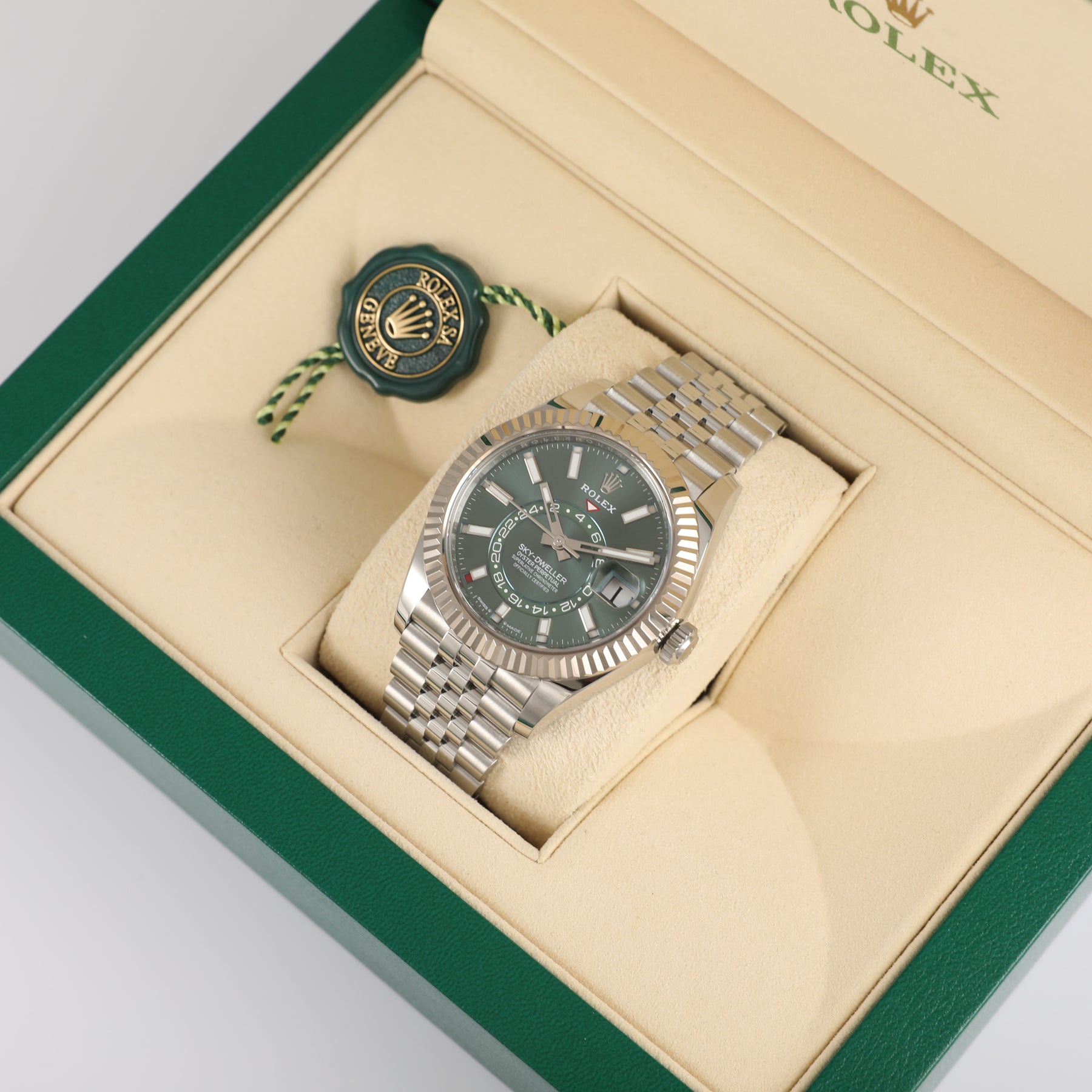 2024 ROLEX 336934 Sky-Dweller Green Dial Jubilee with Box & Papers