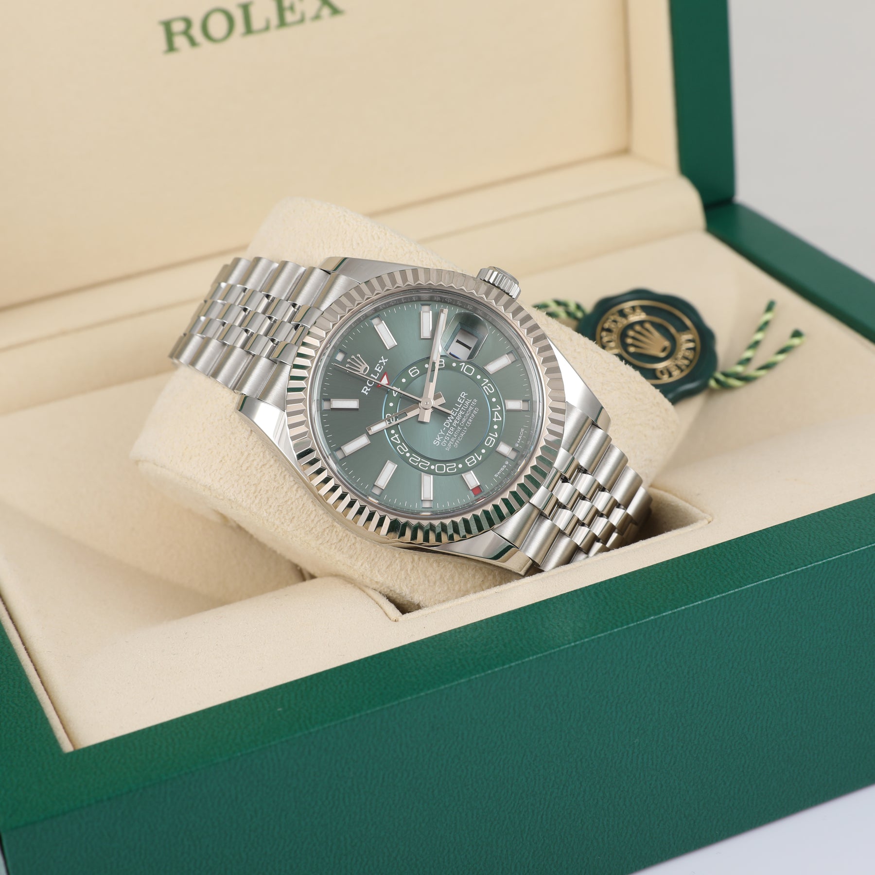 2024 ROLEX 336934 Sky-Dweller Green Dial Jubilee with Box & Papers