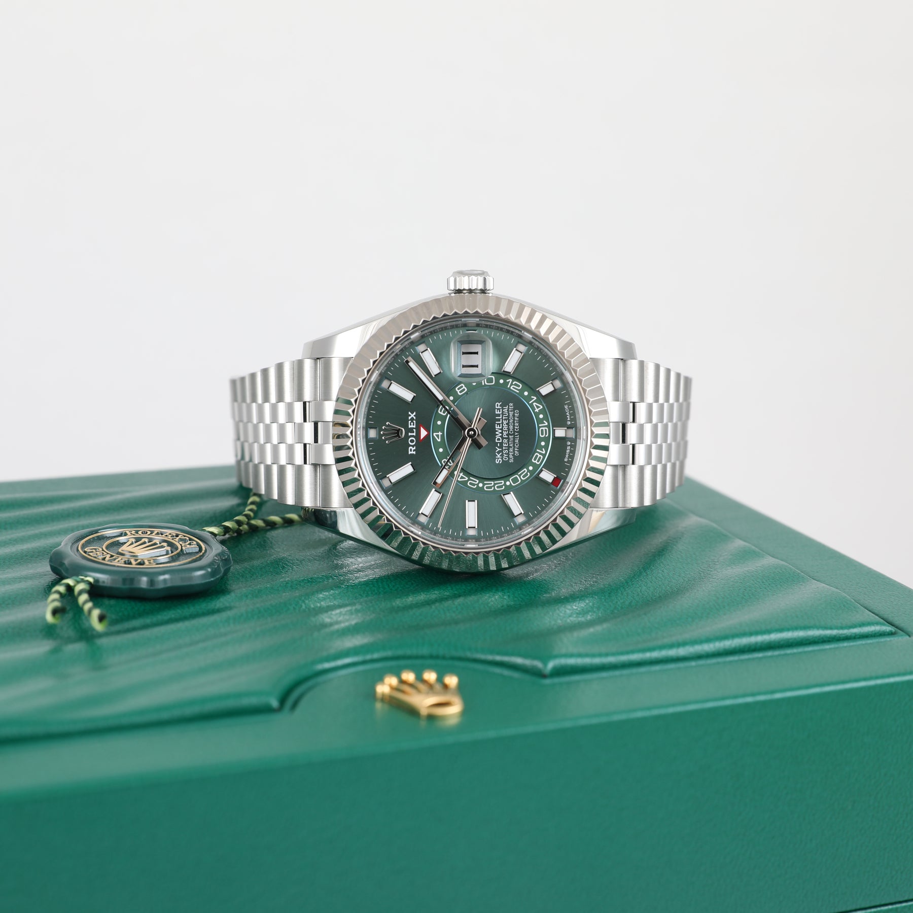 2024 ROLEX 336934 Sky-Dweller Green Dial Jubilee with Box & Papers
