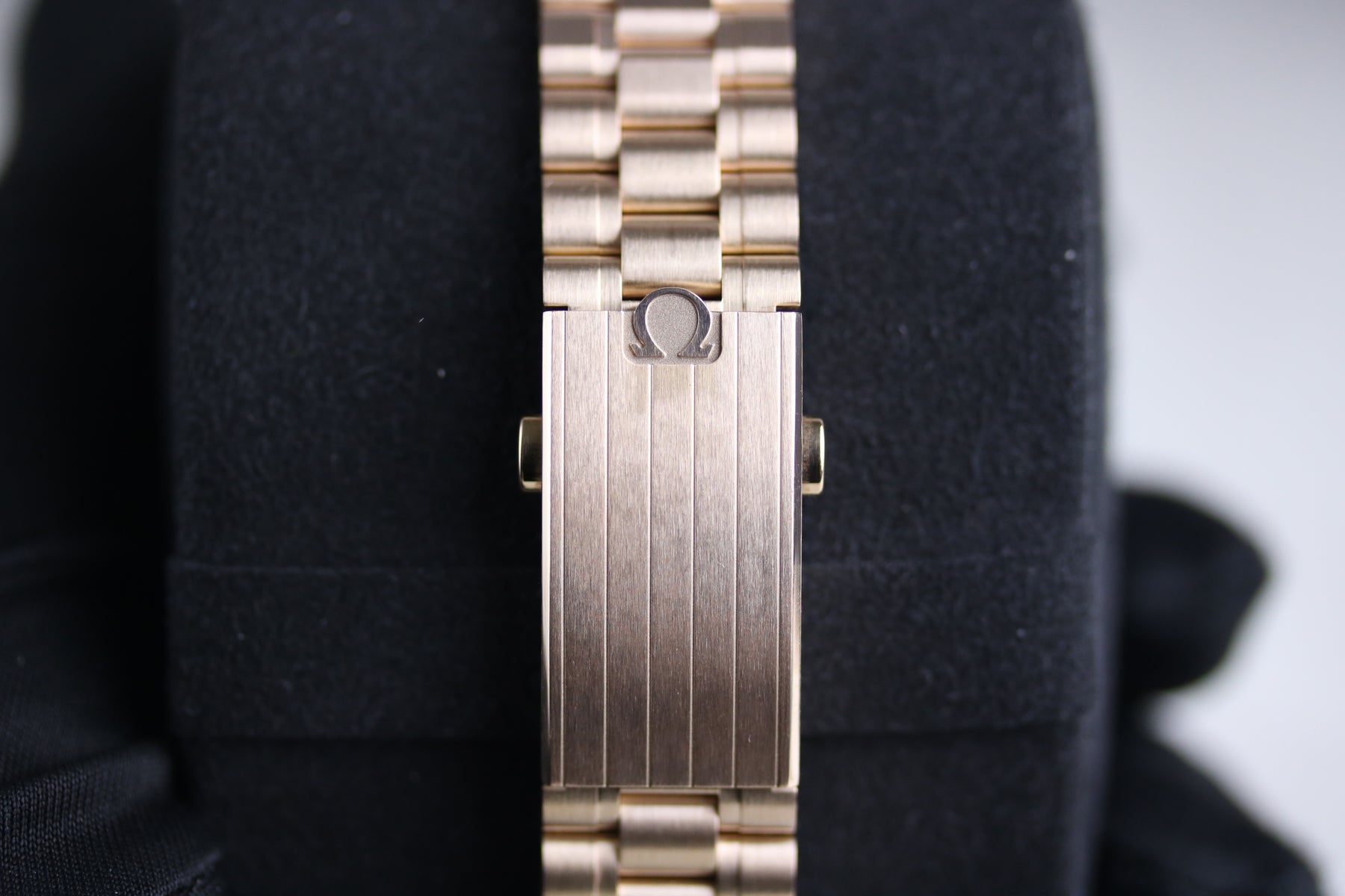 2021 OMEGA 310.60.42.50.01.001 Speedmaster Professional Rose Gold with Box & Papers