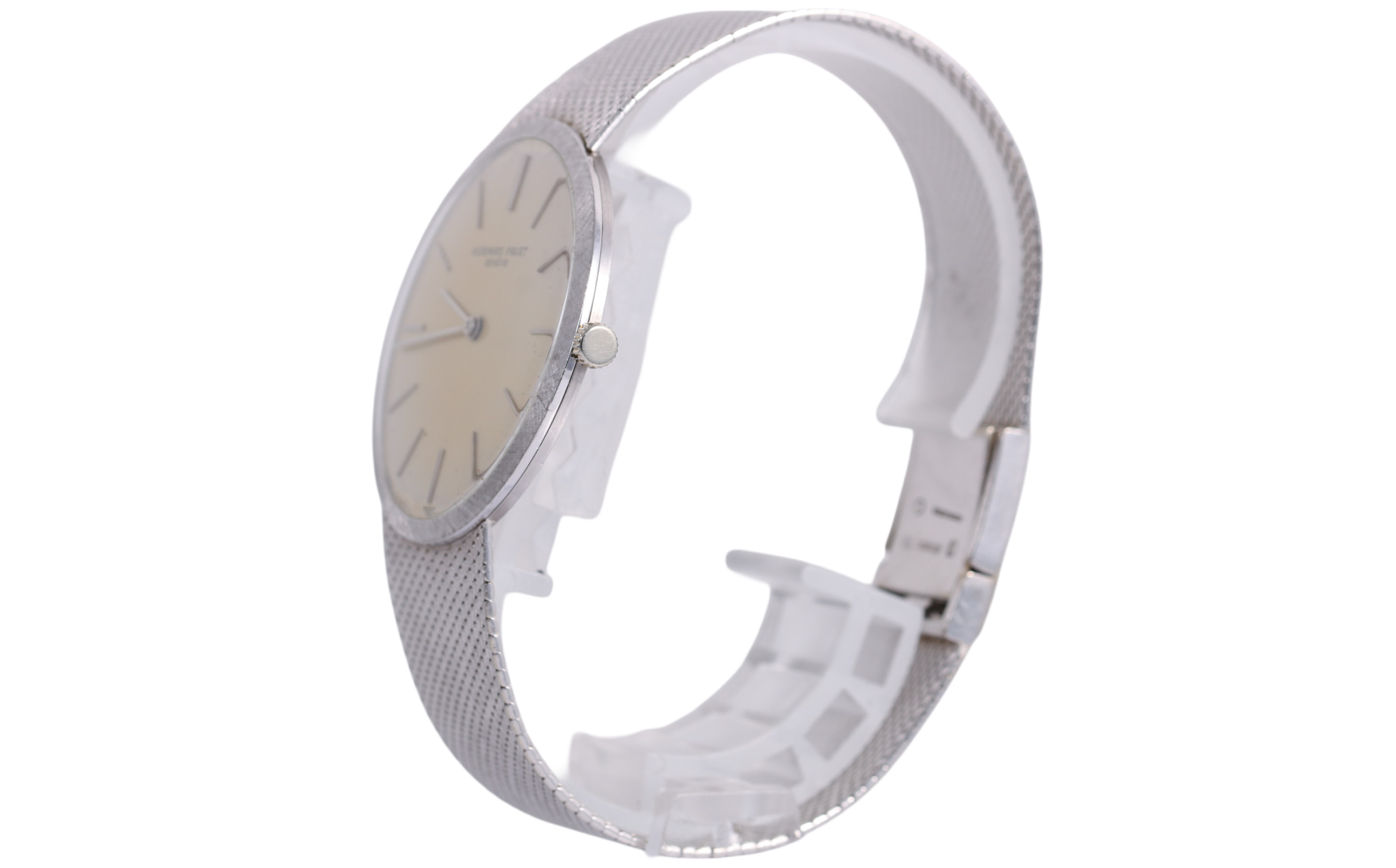 1950s Audemars Piguet Vintage Classic Ultra-Thin Dress Watch 34mm - 5266 (Silver)