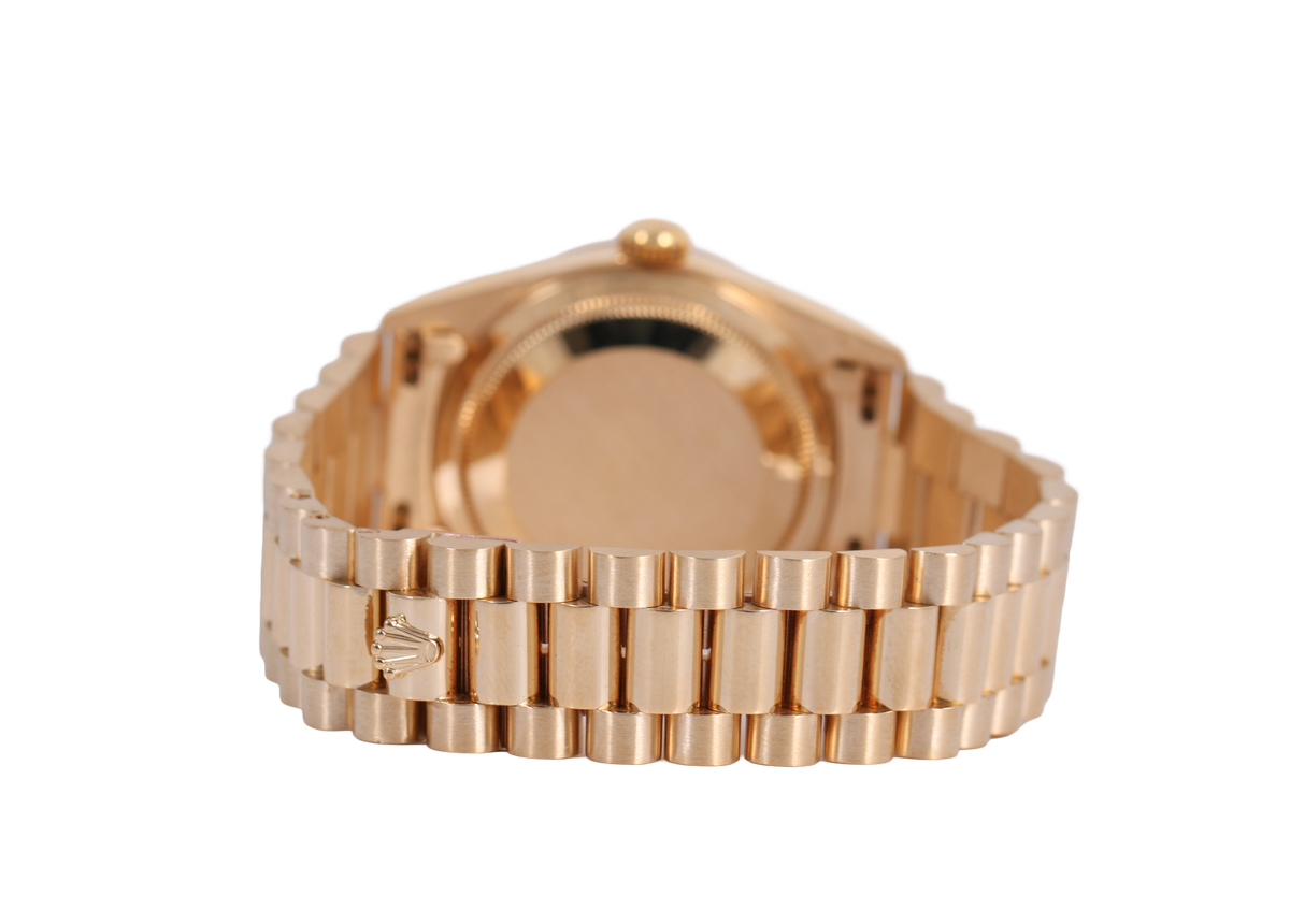 1991 Rolex Day-Date 36mm - 18238 (Champagne)