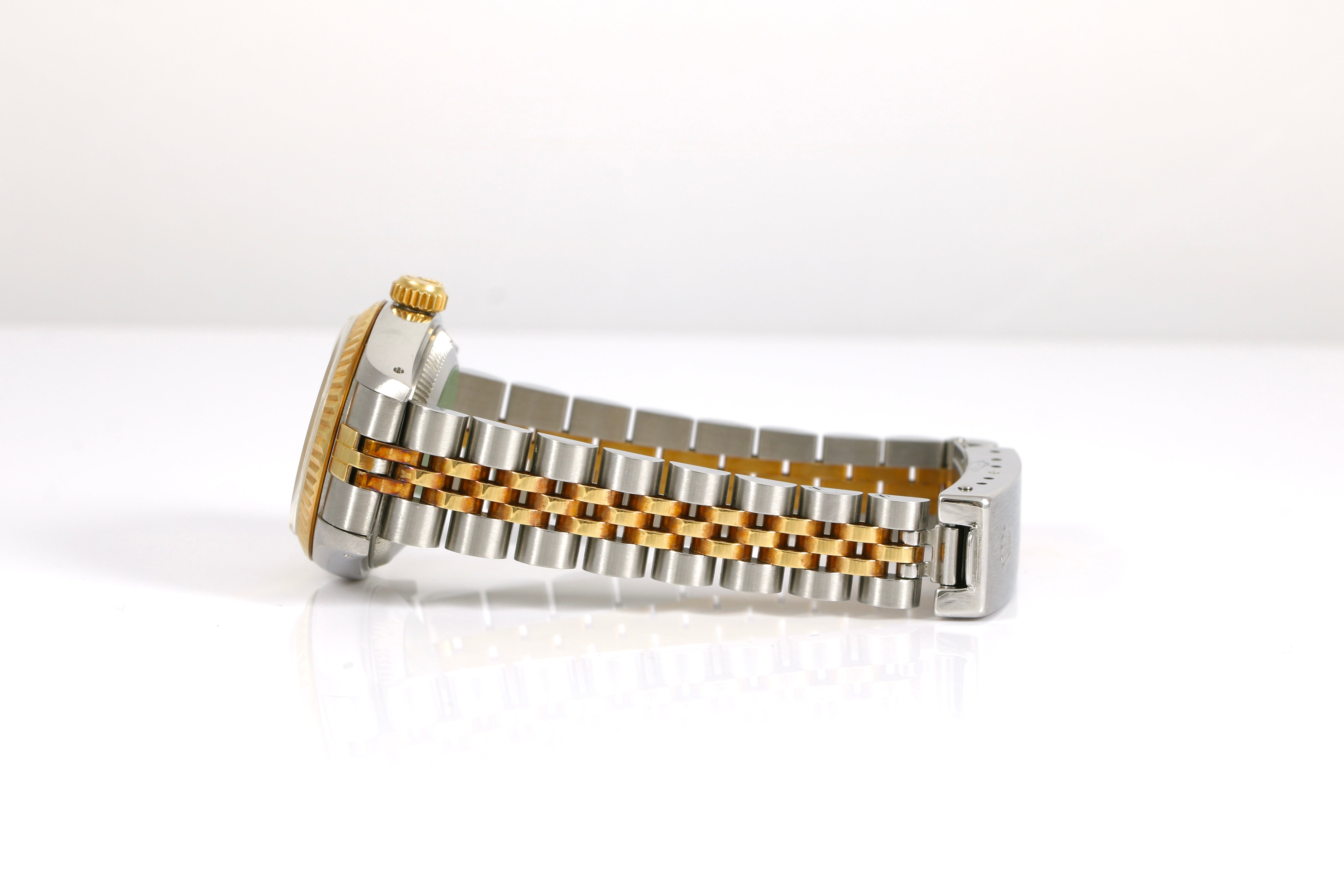 1986 Rolex Datejust 26mm - 69173 (Champaign Dial)