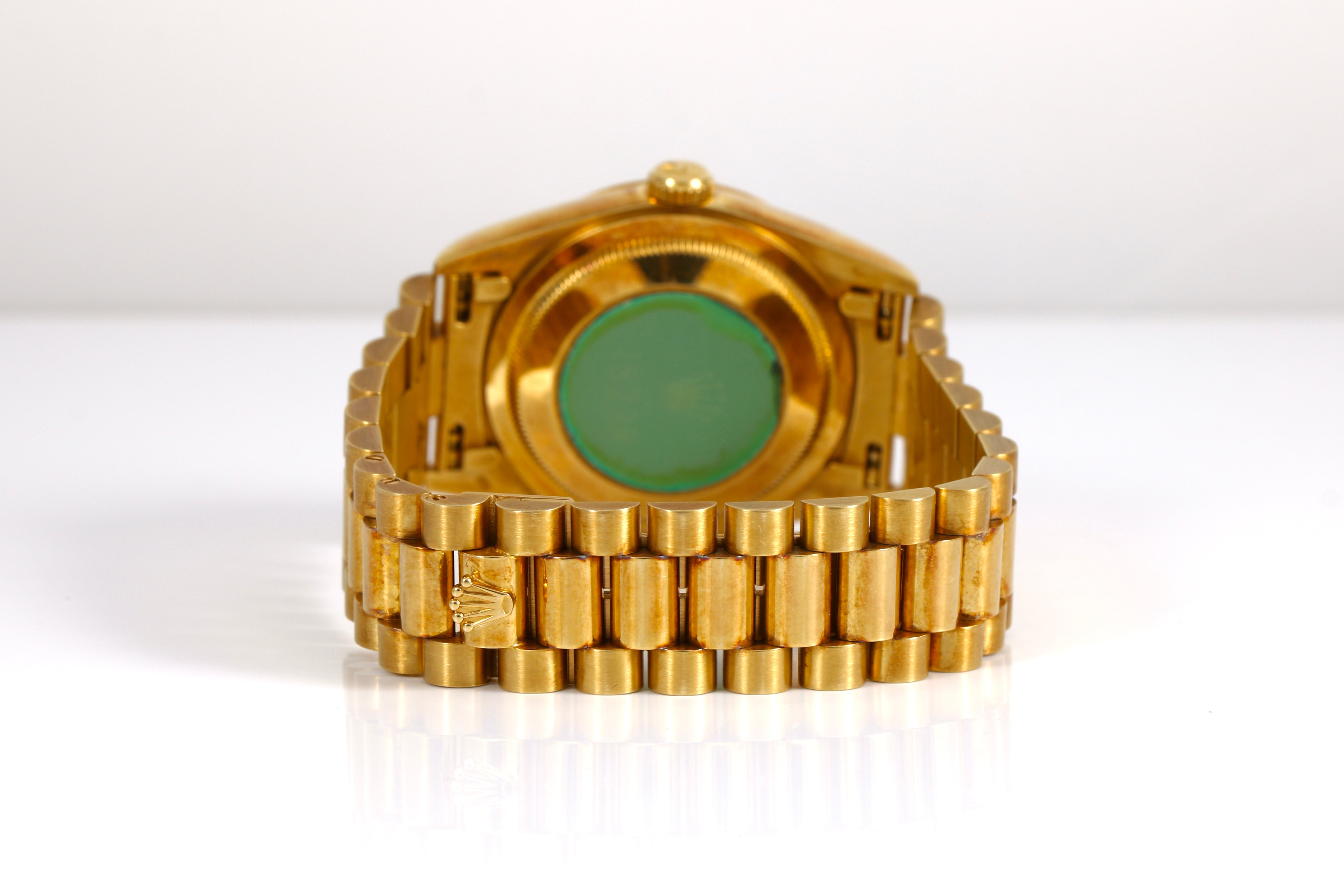 1990 Rolex Day-Date 36mm - 18238 (Champagne)