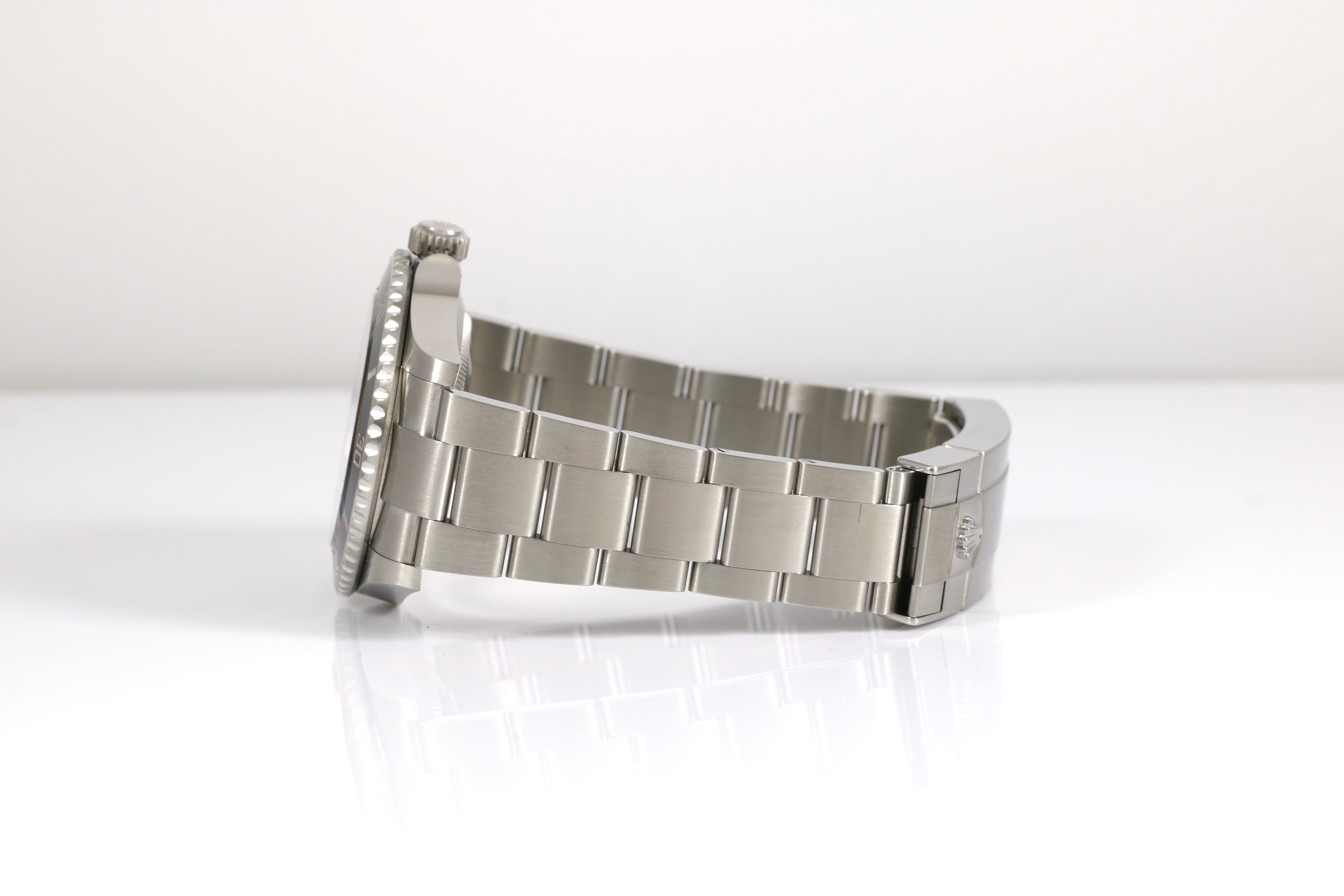 2023 Rolex Submariner No Date 41mm - 124060