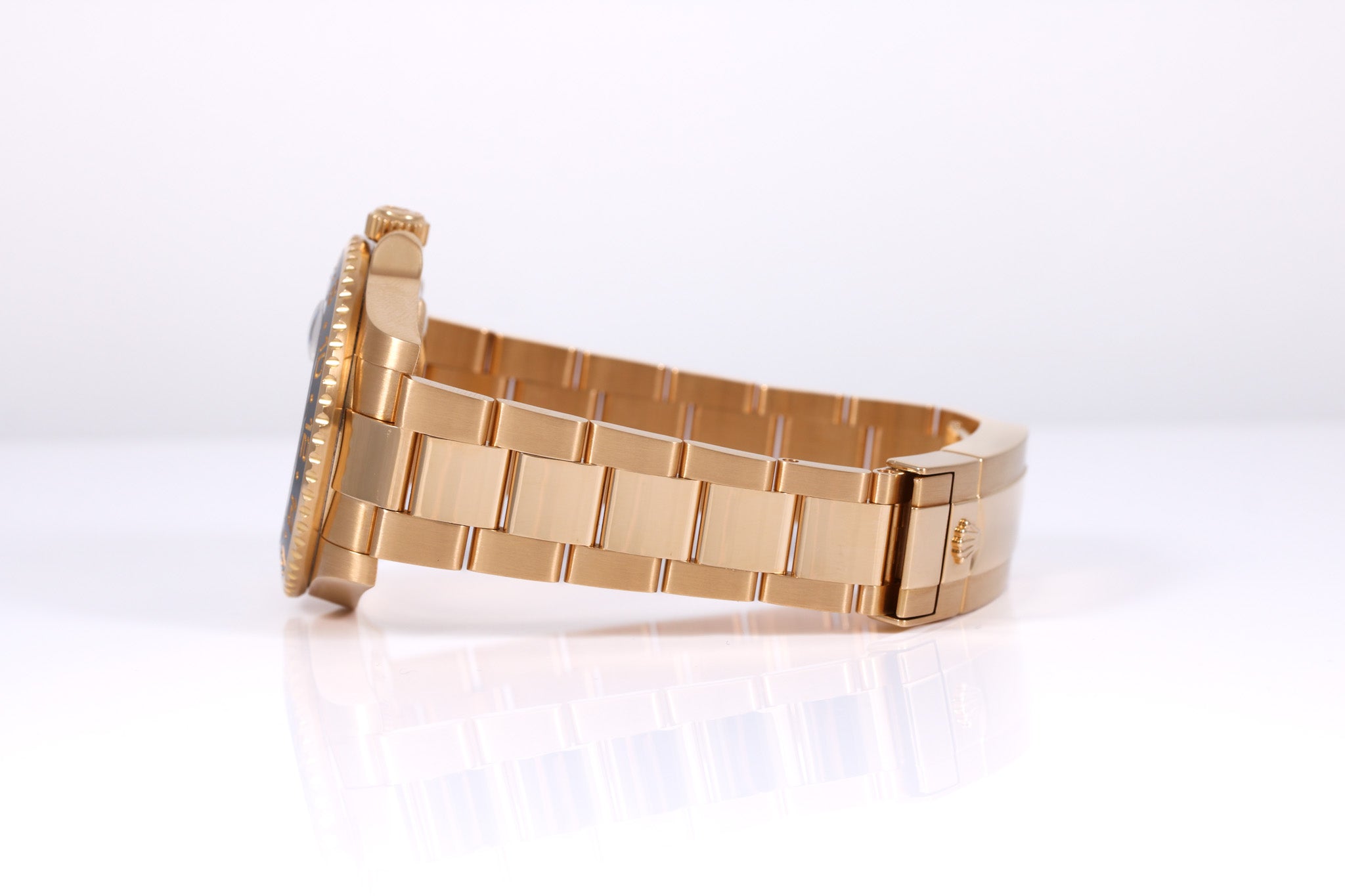 2016 Rolex GMT-Master II 18K Yellow Gold - 116718LN (Green)