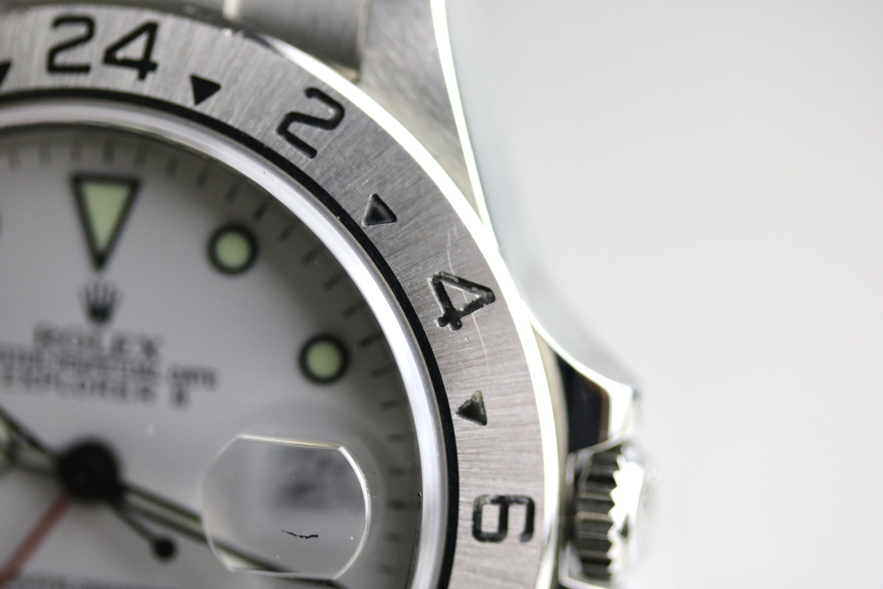 2000 ROLEX 16570 Explorer II Polar SEL with Papers