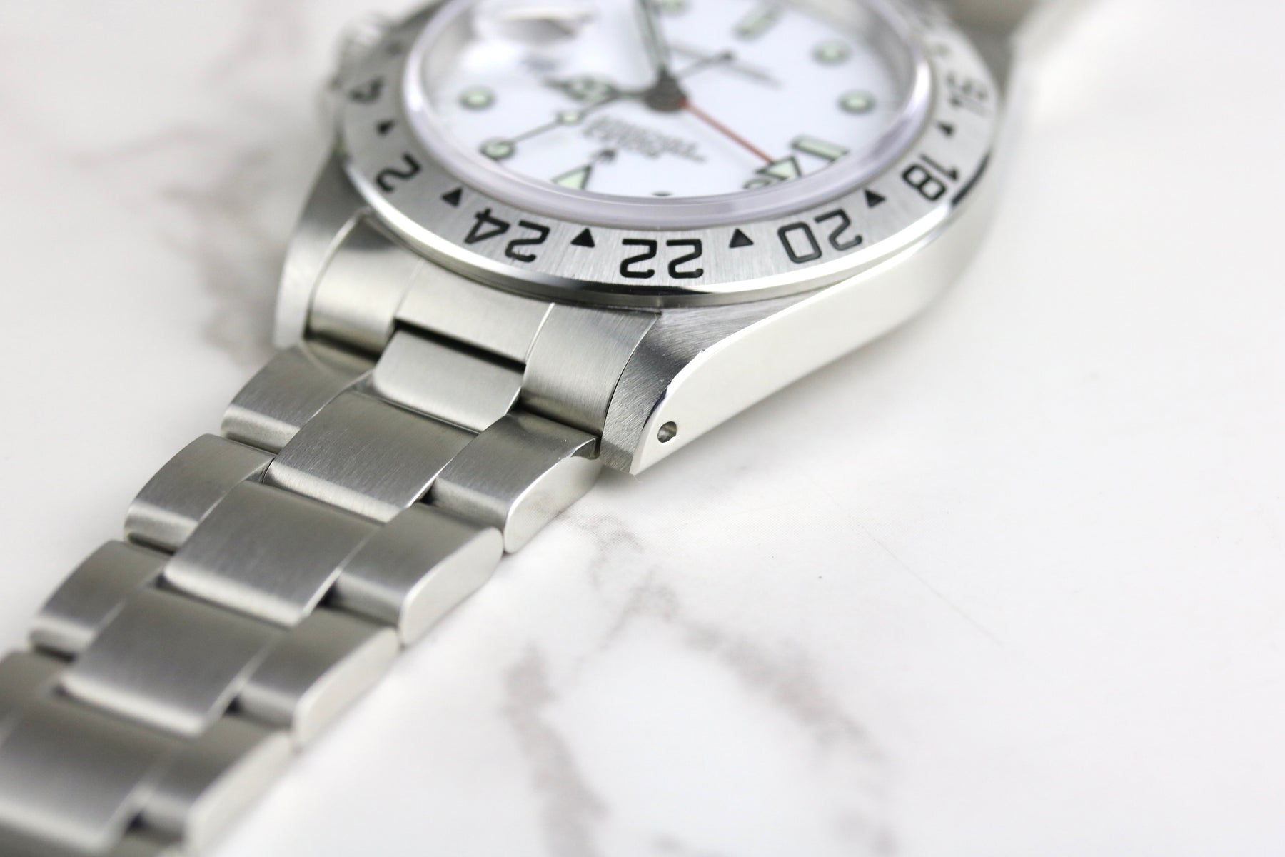 1997 ROLEX 16570 Explorer II Polar Holes Case with Papers
