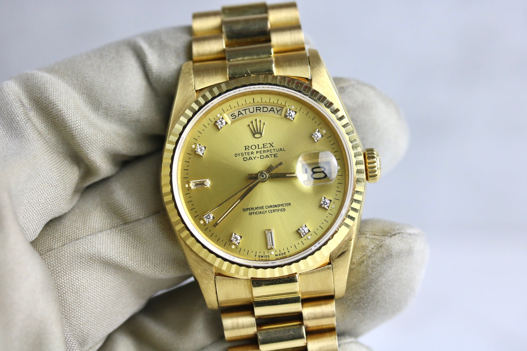 1990 ROLEX 18238 Daydate 36mm Factory Diamond Dial Tight Bracelet