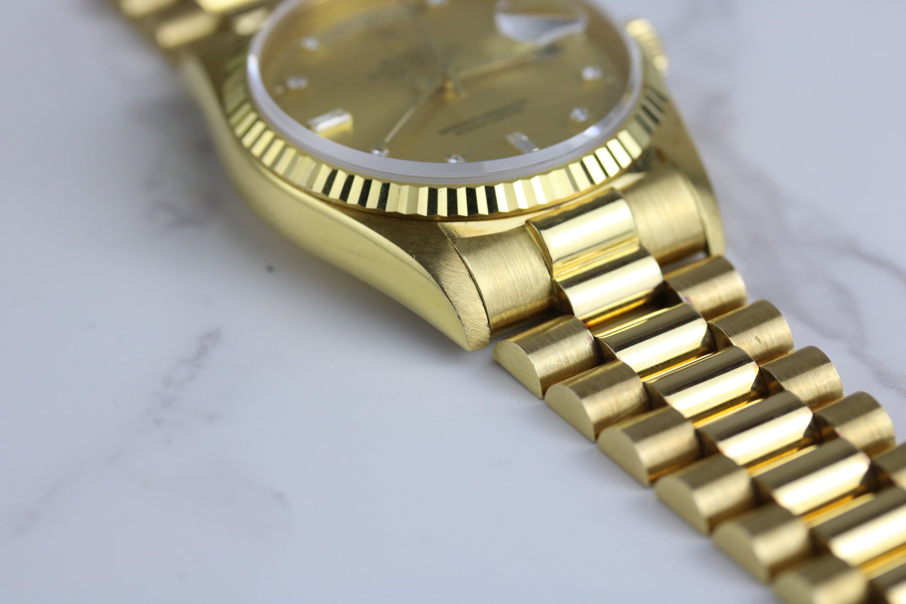 1990 ROLEX 18238 Daydate 36mm Factory Diamond Dial Tight Bracelet