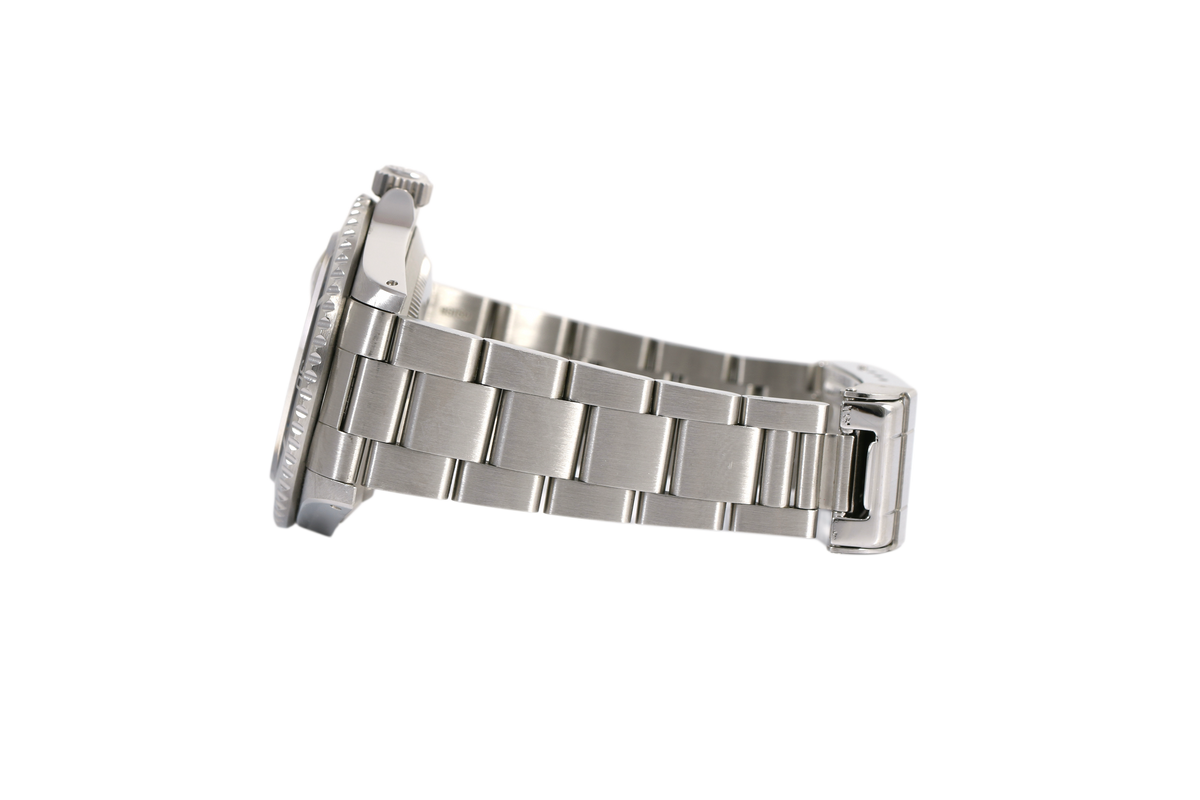 1993 Rolex Submariner Date 40mm - 16610