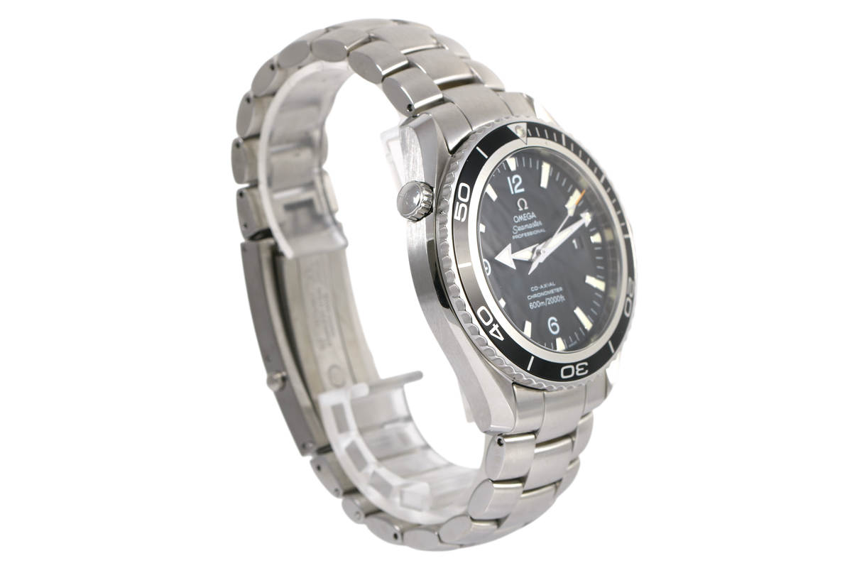 2013 OMEGA Seamaster Planet Ocean 45mm - 2200.50.00 (Black)