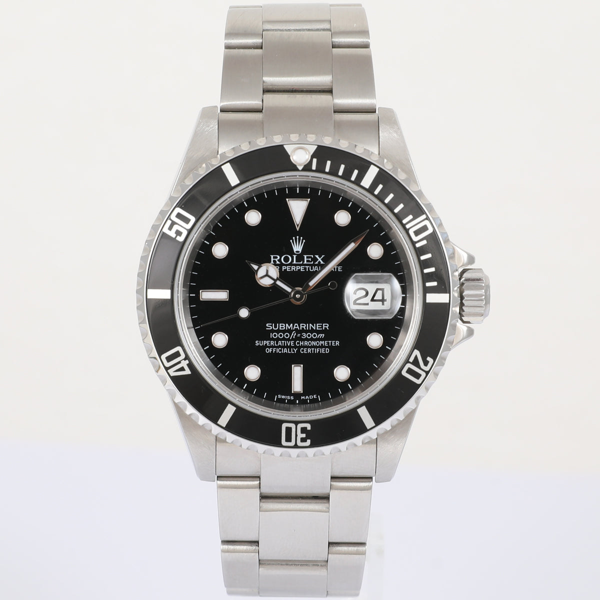 2005 ROLEX 16610 Submariner No Holes Case with Box & Papers