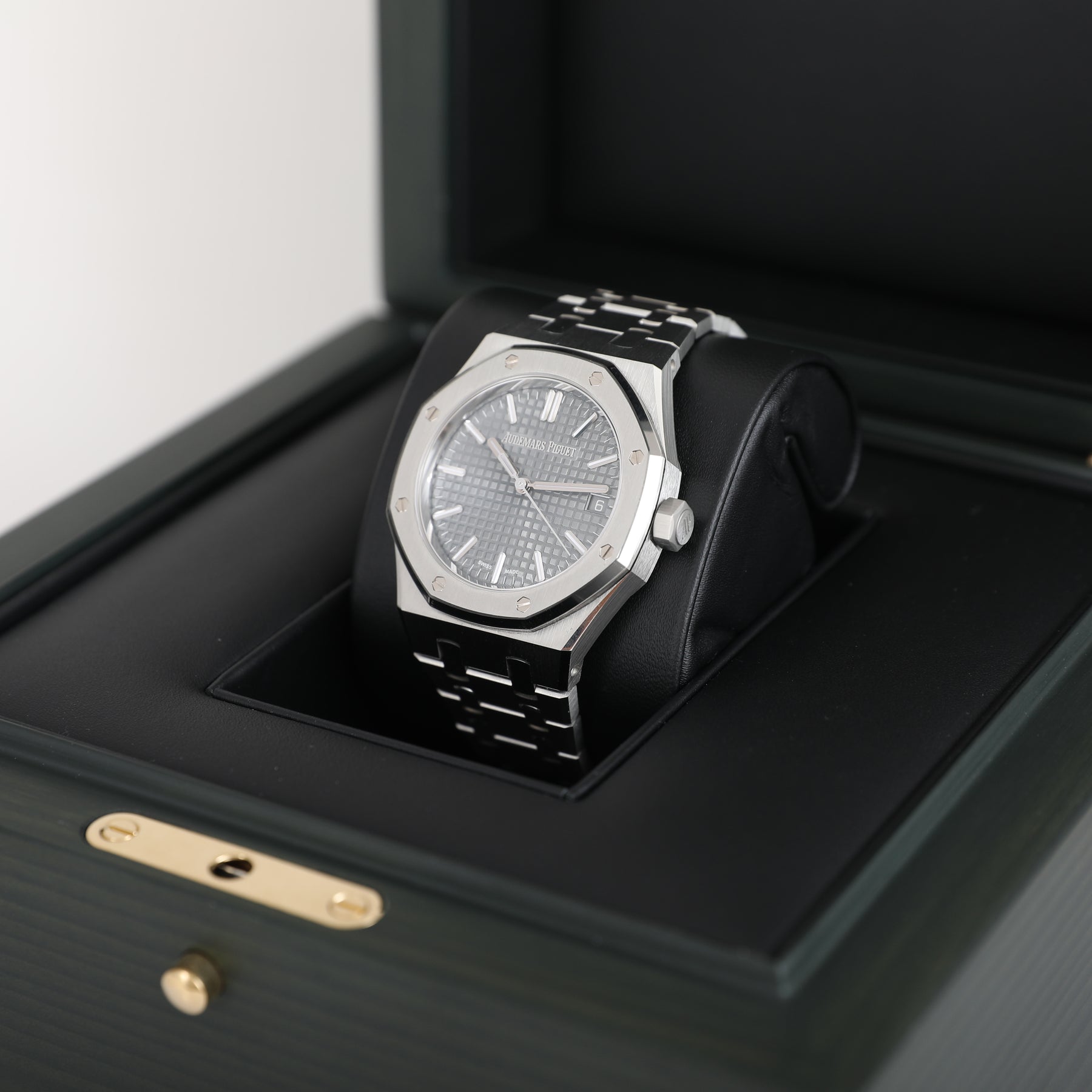 2023 Audemars Piguet 15550ST Royal Oak 37mm with Box & Papers