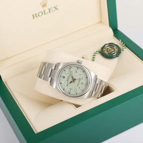 UNWORN 2025 ROLEX 134300 Oyster Perpetual 41mm Pistachio Dial with Box & Papers