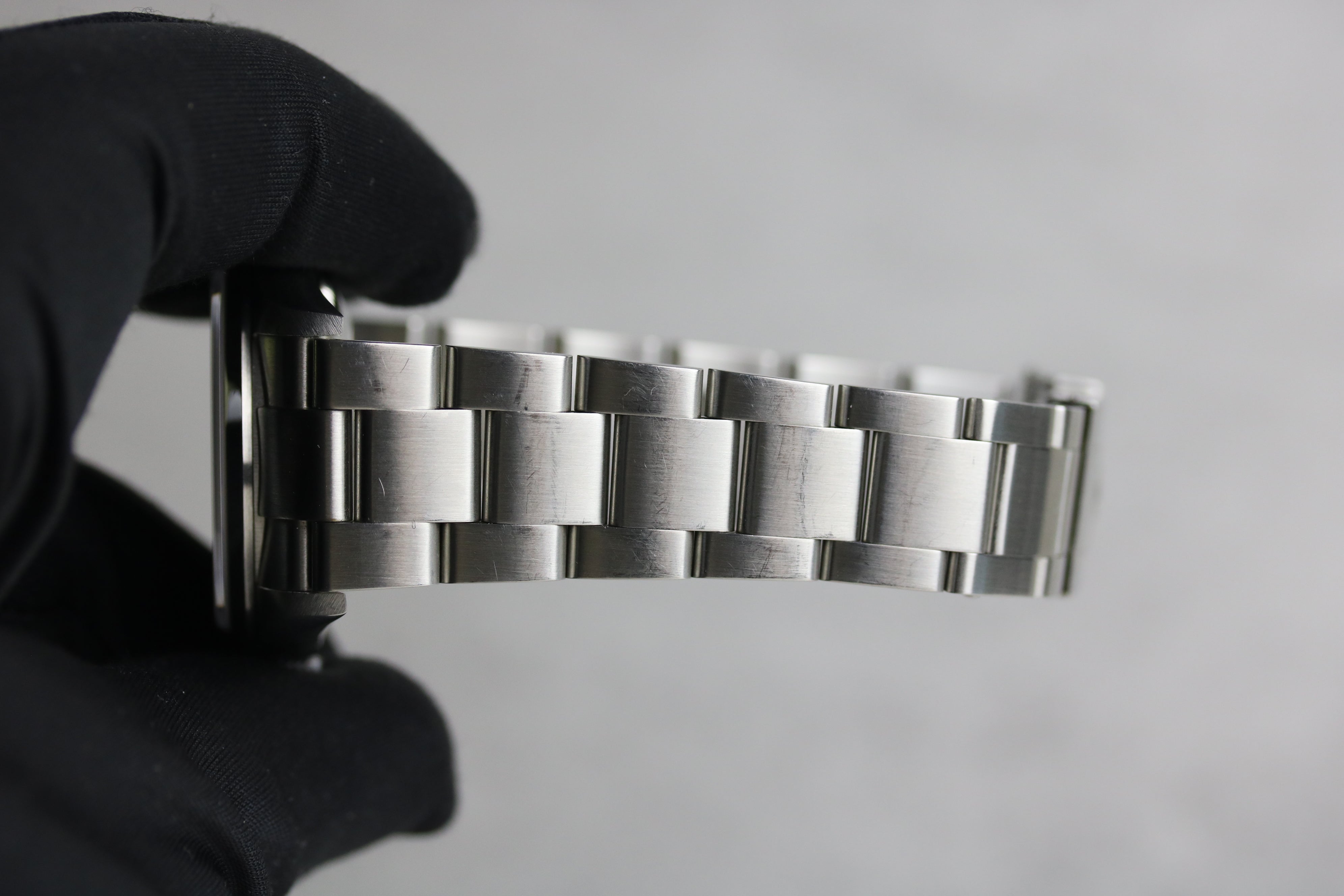 2005 ROLEX 114270 Explorer 36mm Caseback Sticker with Papers