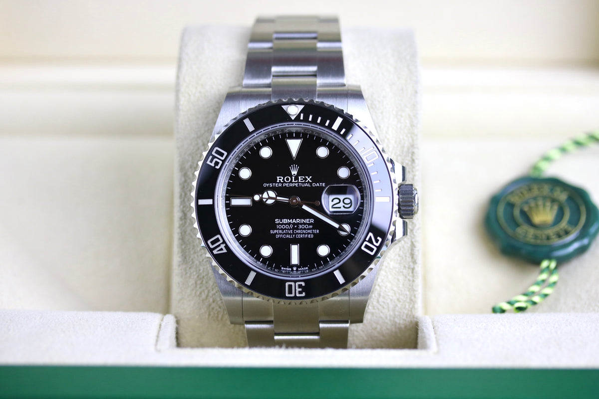 2024 ROLEX 126610LN Submariner 41mm with Box & Papers