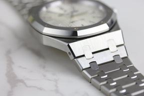 2018 Audemars Piguet Royal Oak 41mm White Dial with Box & Papers