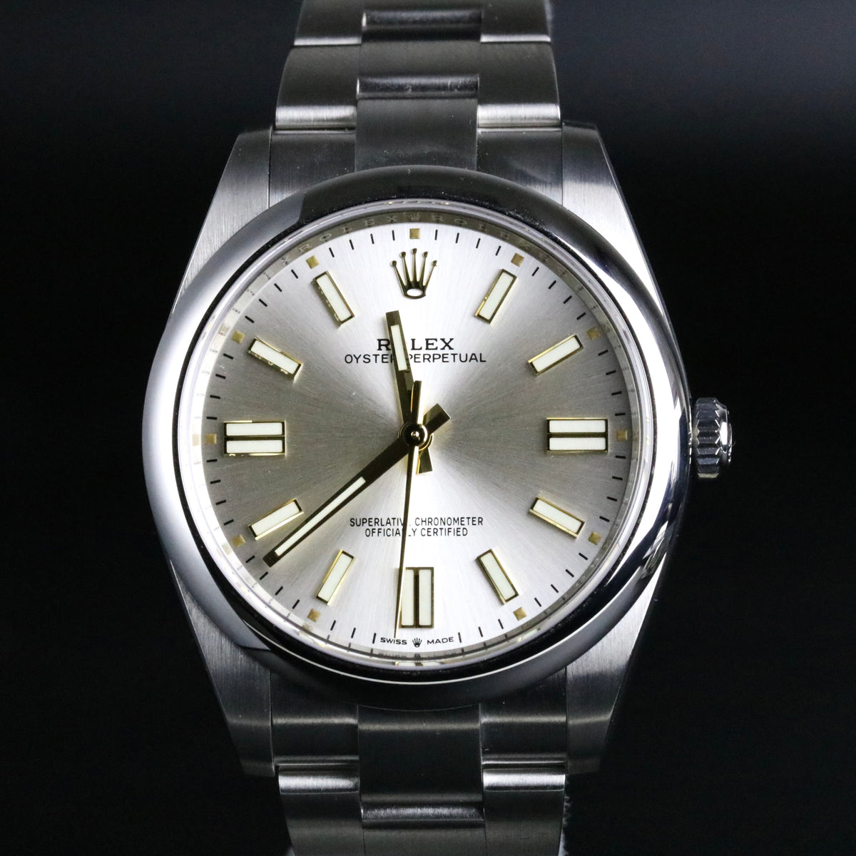 UNWORN 2023 Rolex 124300 Oyster Perpetual 41mm with Box & Papers