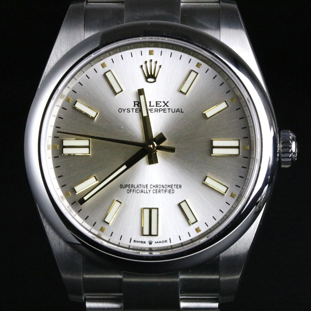 UNWORN 2023 Rolex 124300 Oyster Perpetual 41mm with Box & Papers