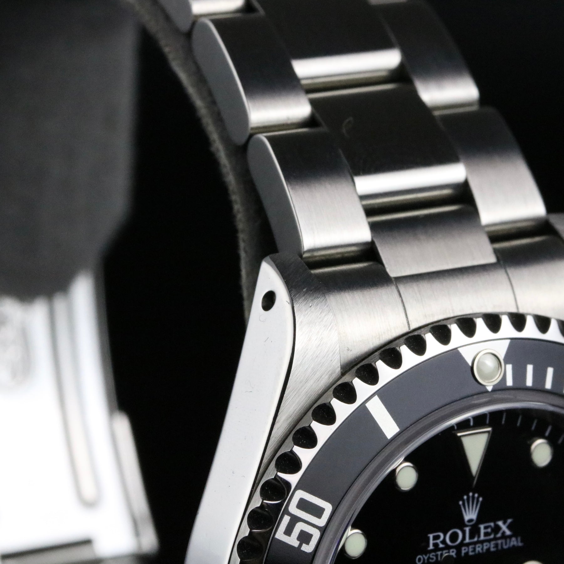 2007 Rolex 14060M No-Date Submariner Inner Bezel Engraved with Box & Papers