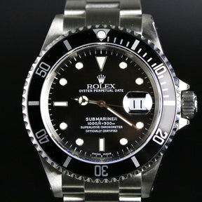 MINT Condition 2000 Rolex 16610 Submariner Box & Papers