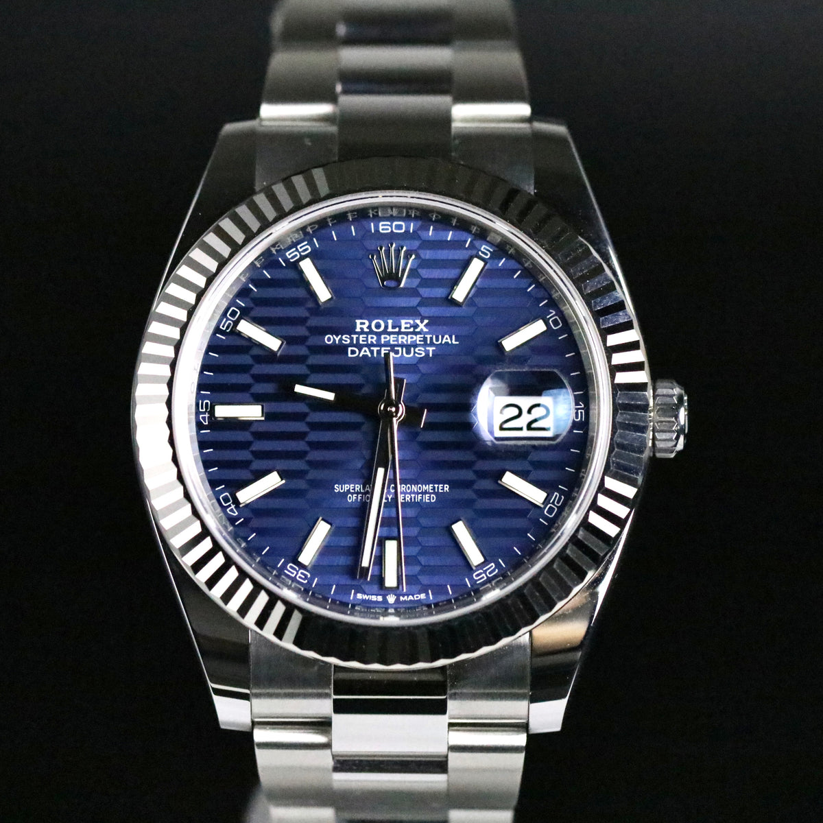 UNWORN 2023 Rolex 126334 Datejust 41mm Blue Motif Dial with Box & Papers