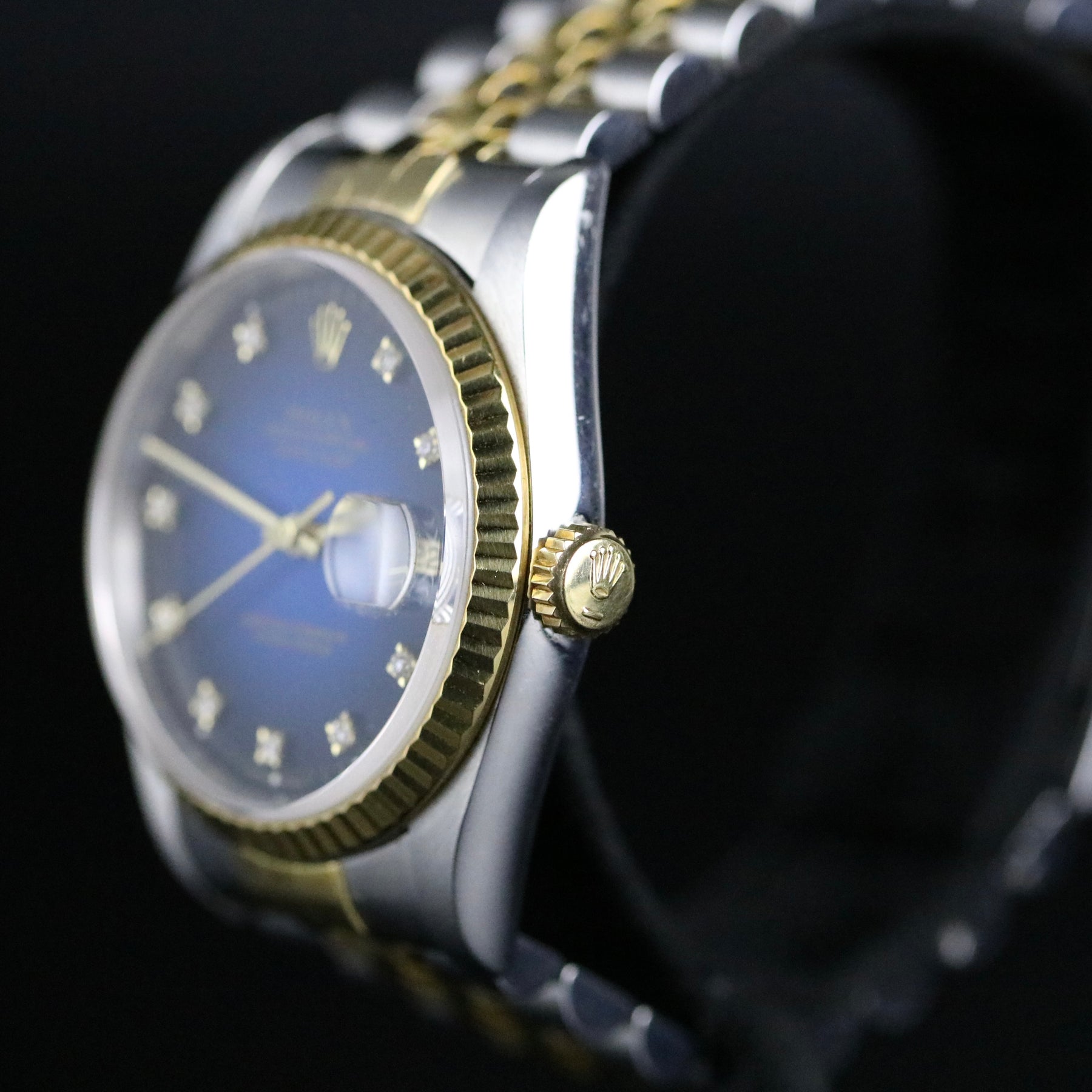 1993 Rolex 16233 Datejust 36mm No Holes Case Factory Blue Vignette Diamond Dial