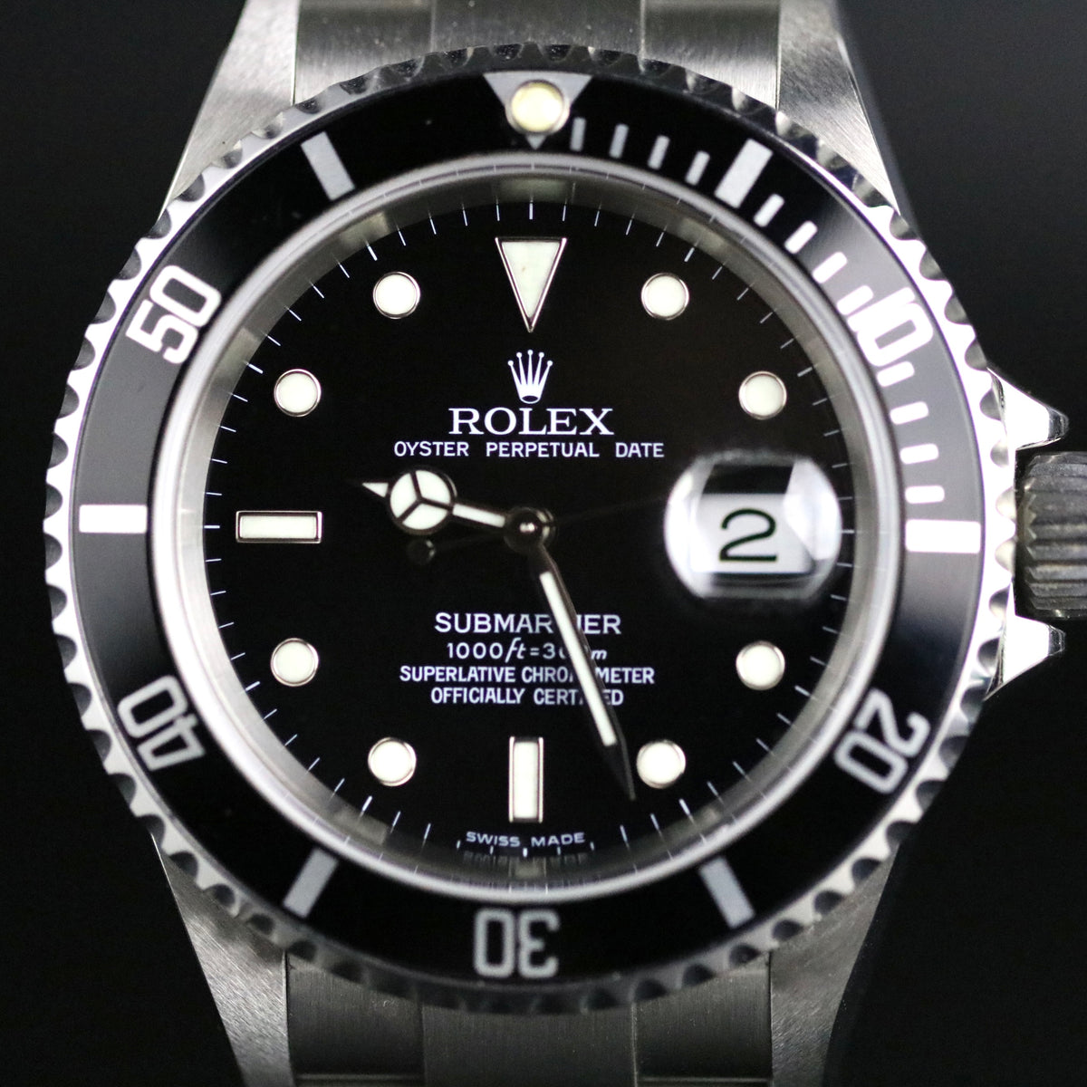 2004 Rolex 16610 Submariner No Holes Case