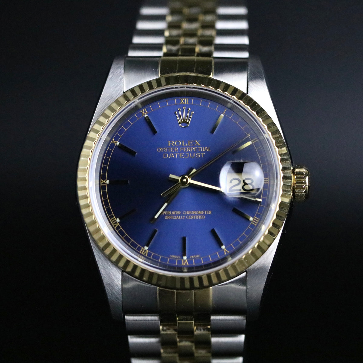 2000 Rolex 16233 Datejust Blue Dial No Holes Case