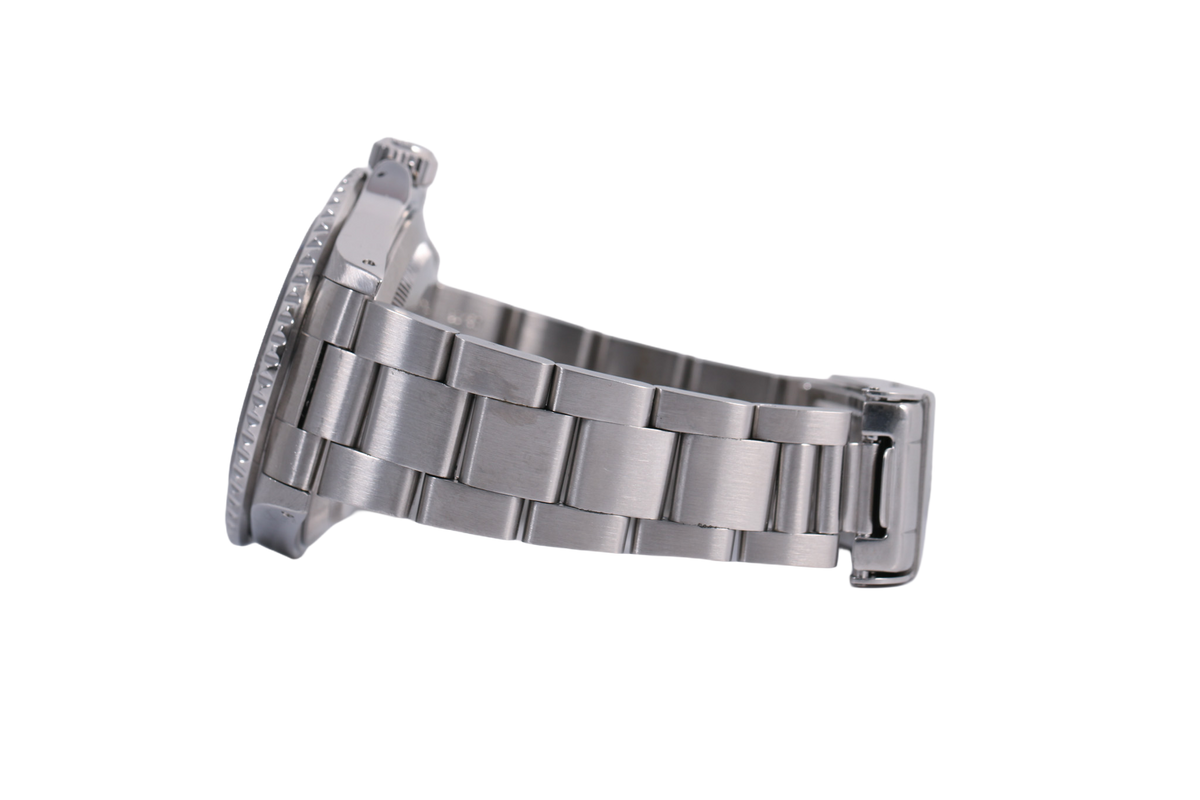 2002 Rolex Submariner Date 40mm Solid End Links - 16610