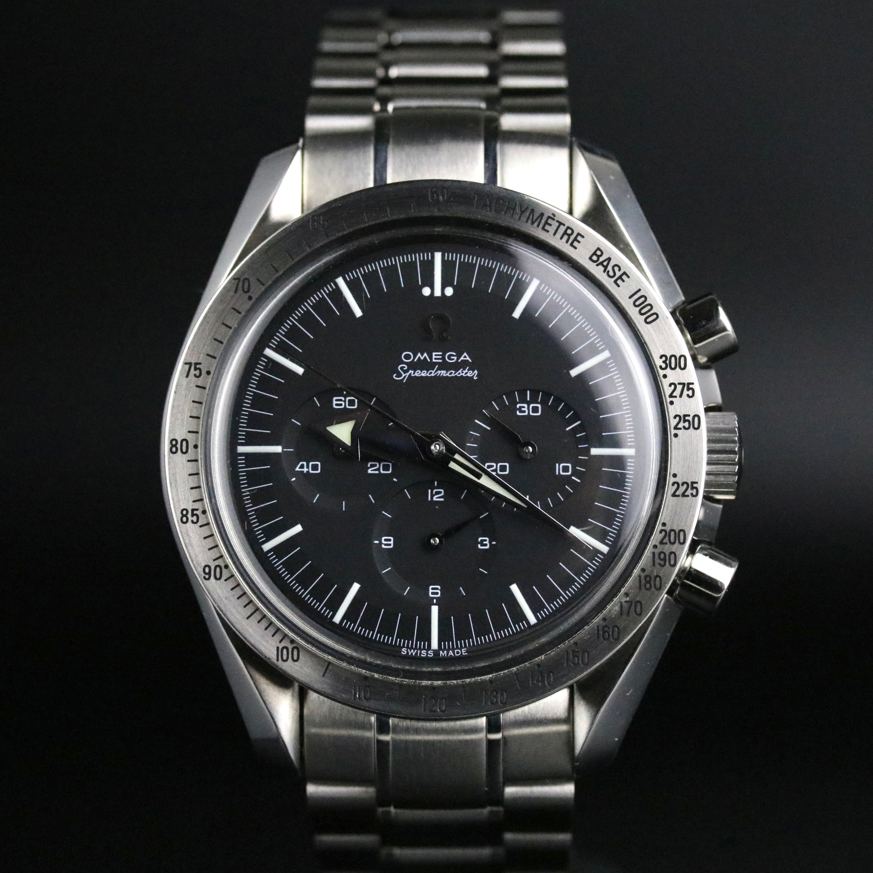 OMEGA 3594.50 Speedmaster Chrono Broad Arrow with Box & Papers