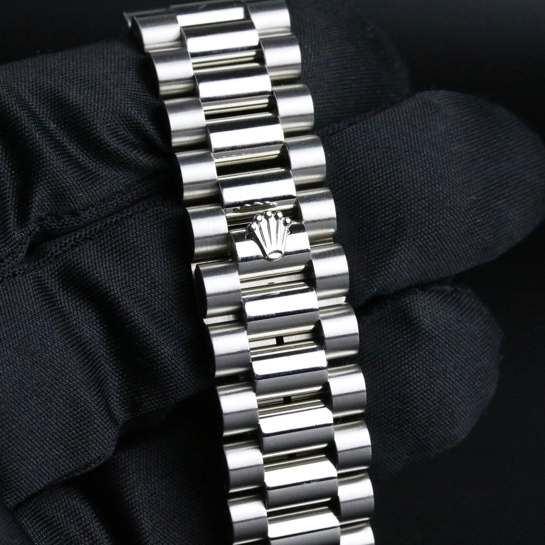 2001 Daydate 36mm 18K Platinum Factory Diamond Dial & Bezel with Box & Papers