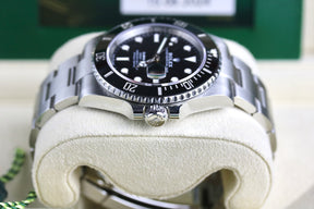 UNWORN 2024 ROLEX 126610LN Submariner 41mm with Box & Papers