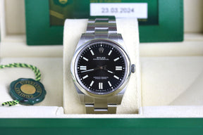 UNWORN 2024 ROLEX 124300 Oyster Perpetual 41mm Black Dial with Box & Papers