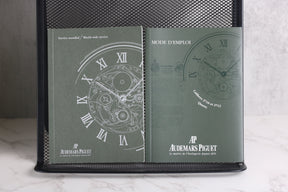 2000s Audemars Piguet 56175ST Royal Oak 33mm Quartz with Booklets