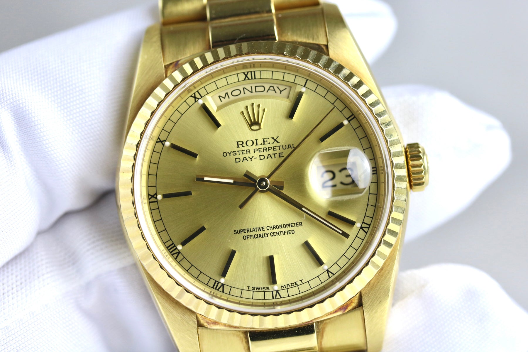 1990 Rolex 18238 Daydate 36mm with Papers