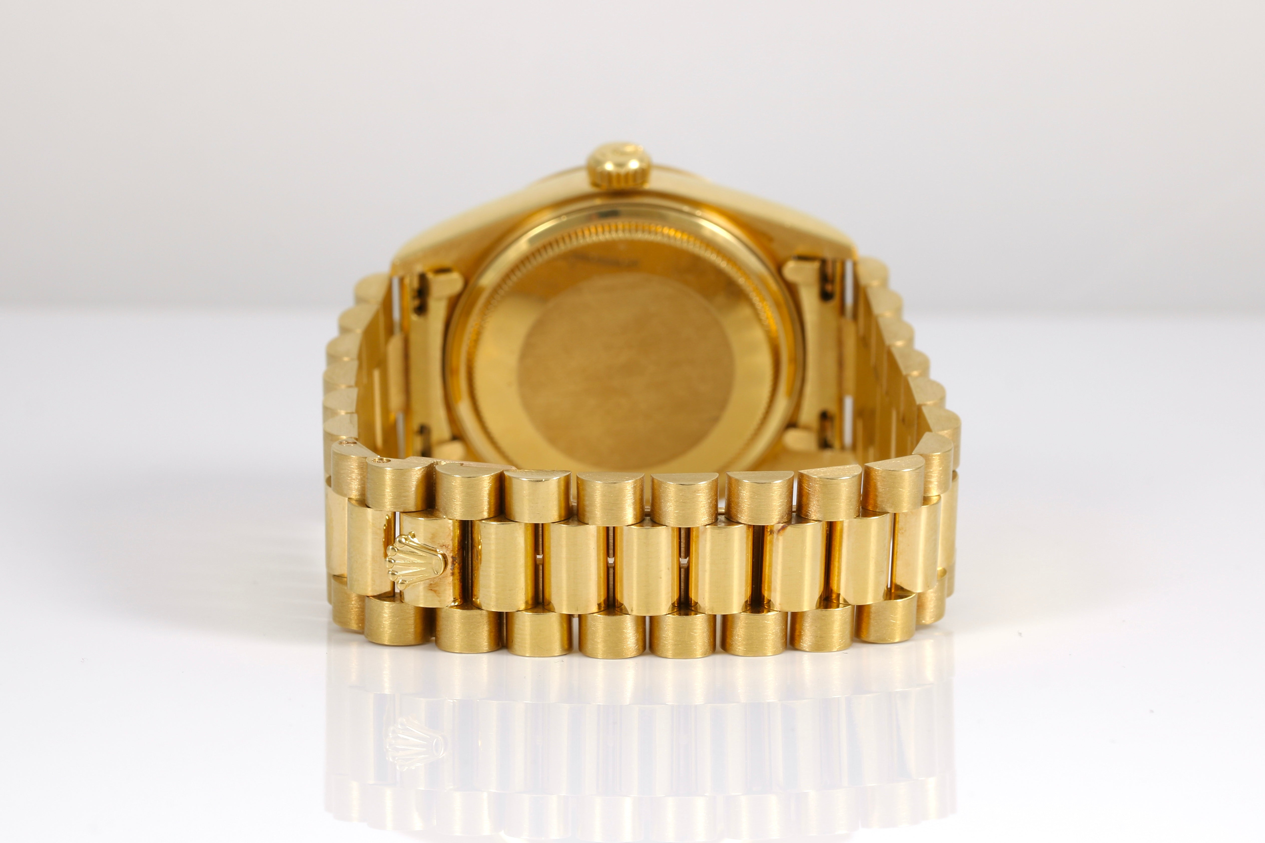 1987 Rolex Day-Date 36mm - 18038 (Champagne)