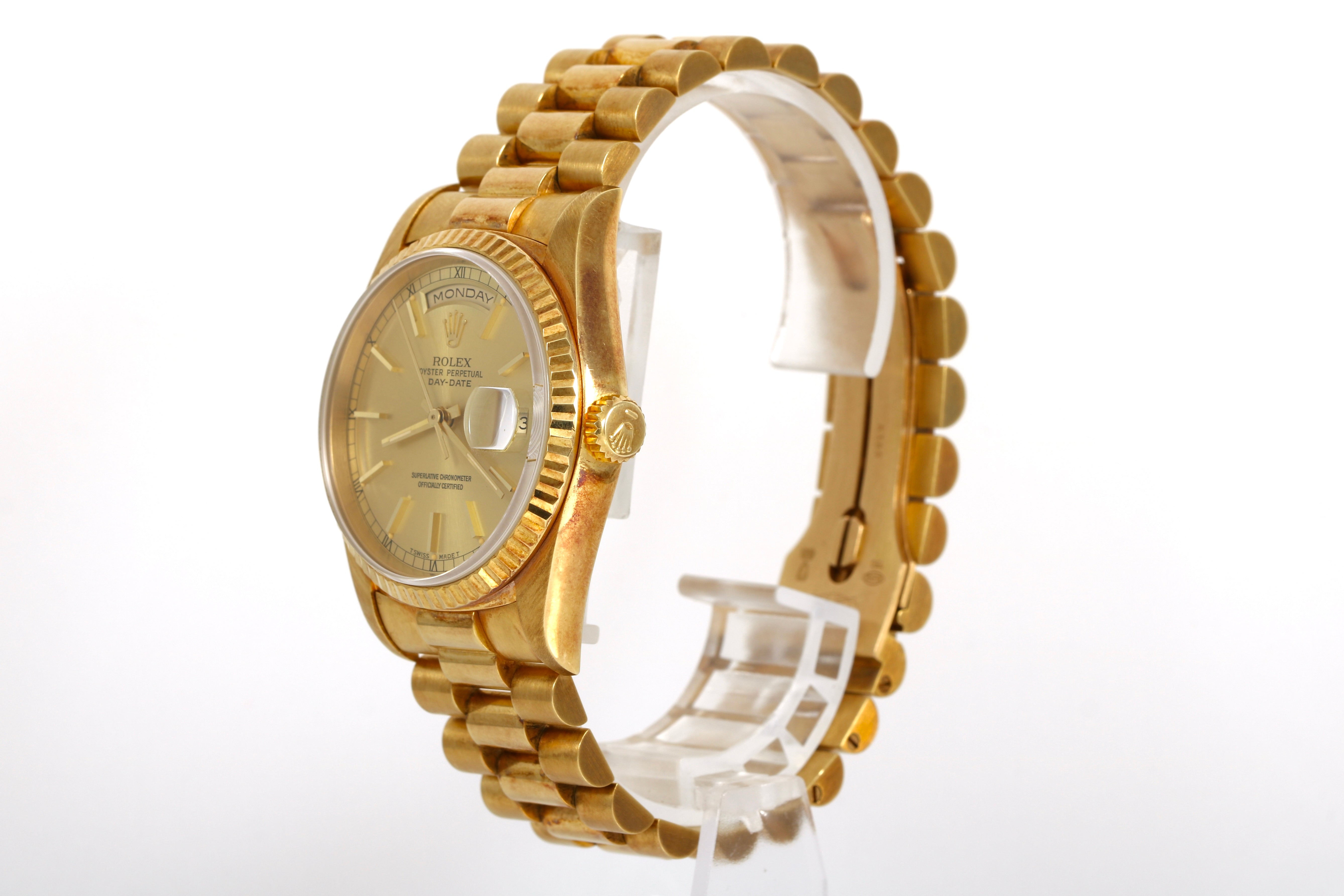 1990 Rolex Day-Date 36mm - 18238 (Champagne)