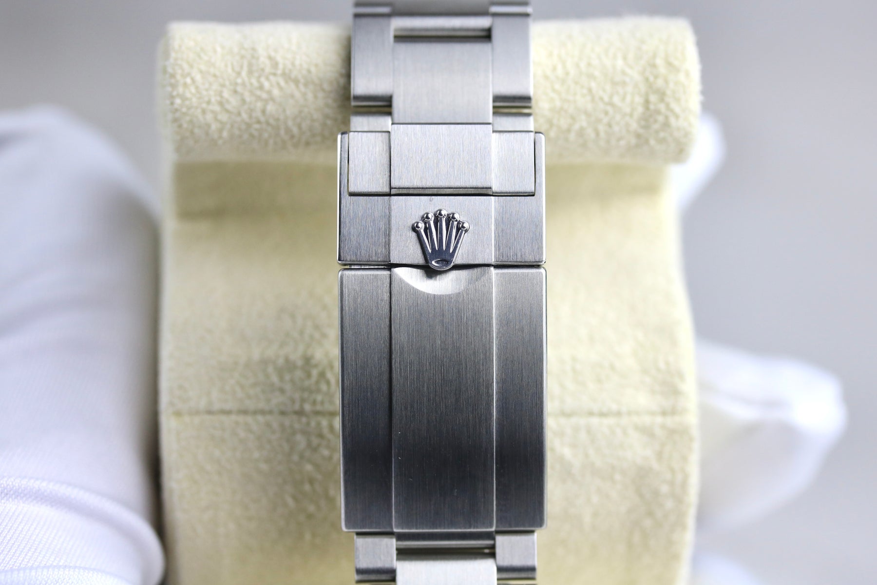 2022 Rolex 126900 Air-King 40mm with Box & Papers