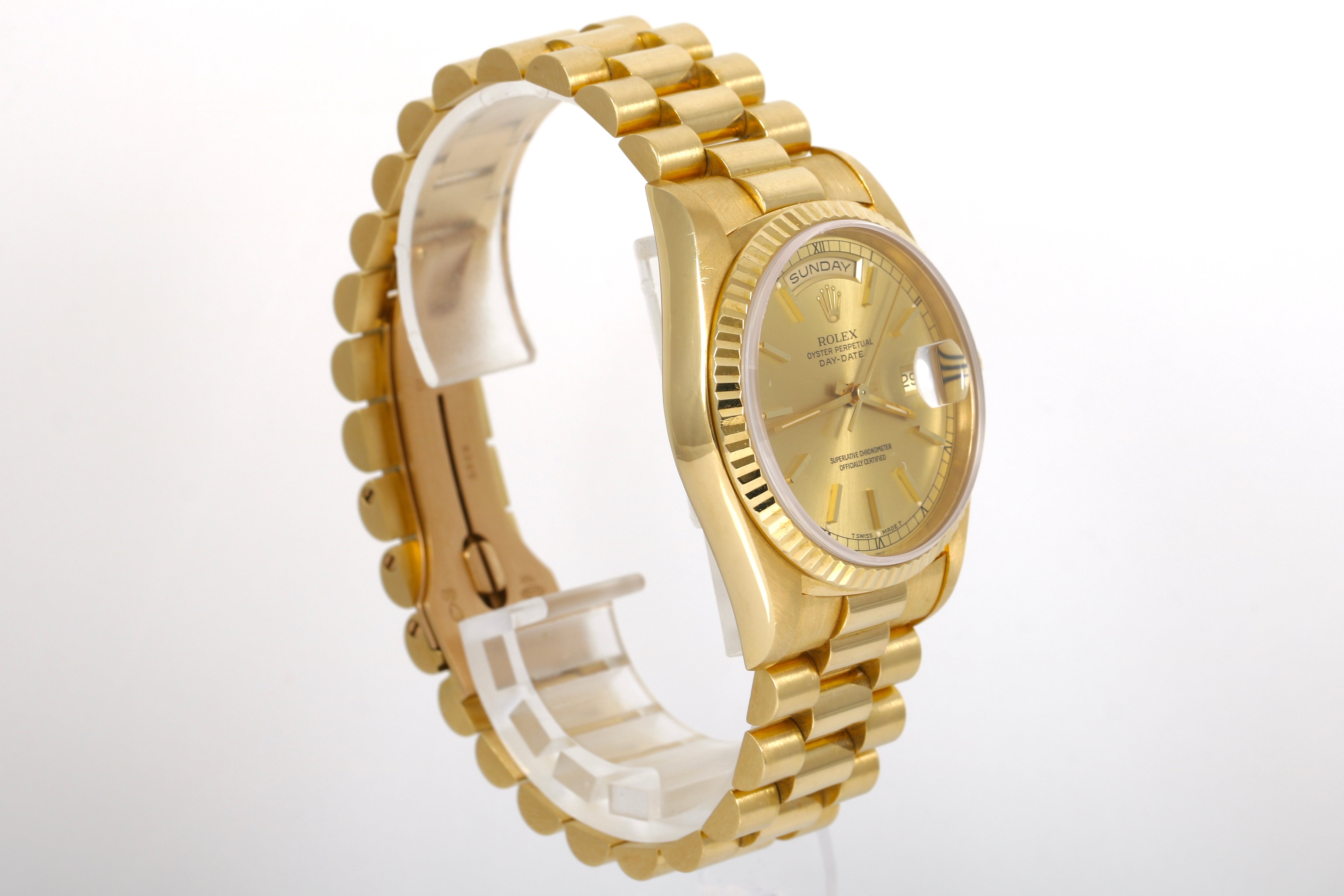 1990 Rolex Daydate 36mm - 18238 (Champagne)