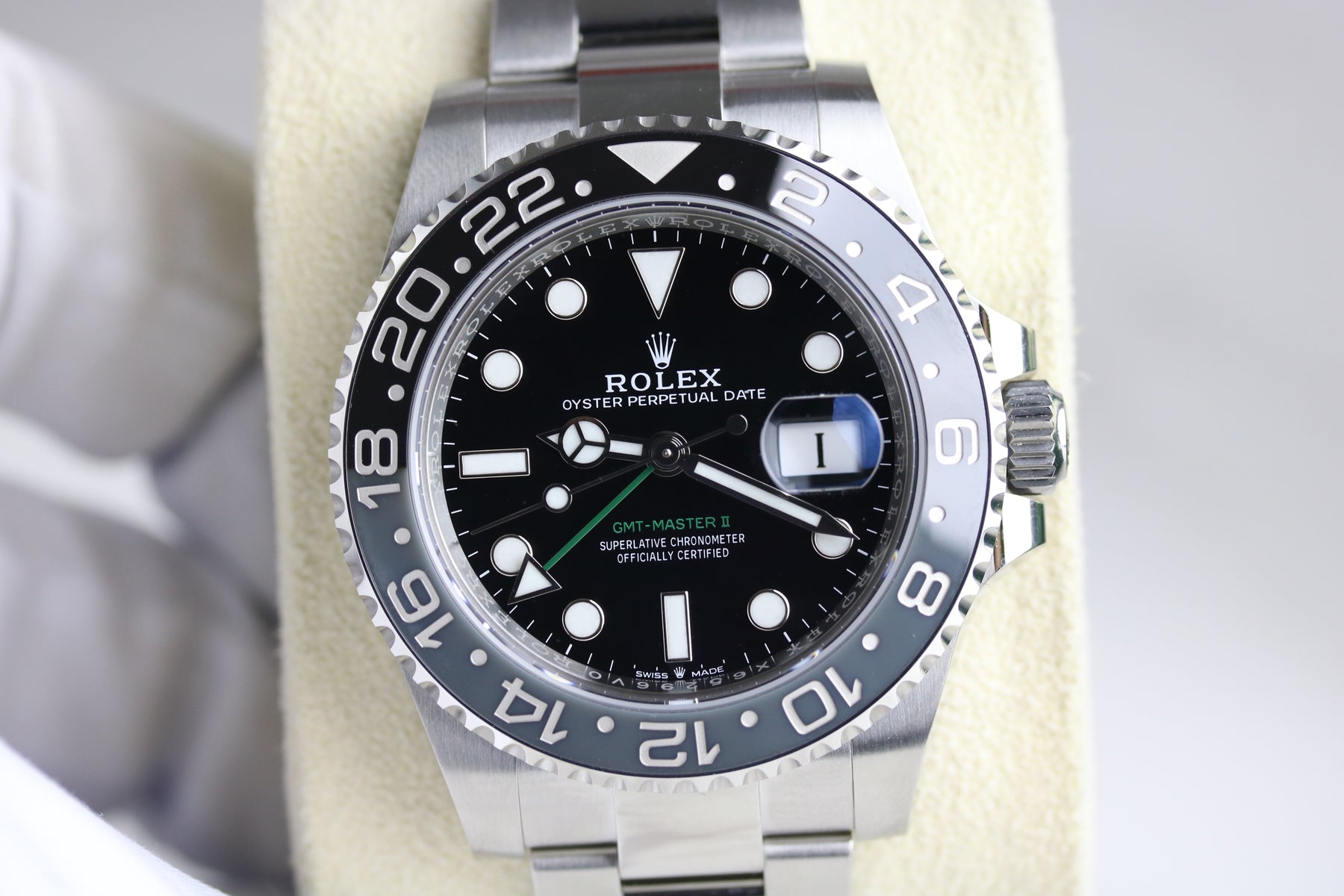 UNWORN 2024 Rolex 126710GRNR GMT-MASTER II Bruce Wayne with Box & Papers