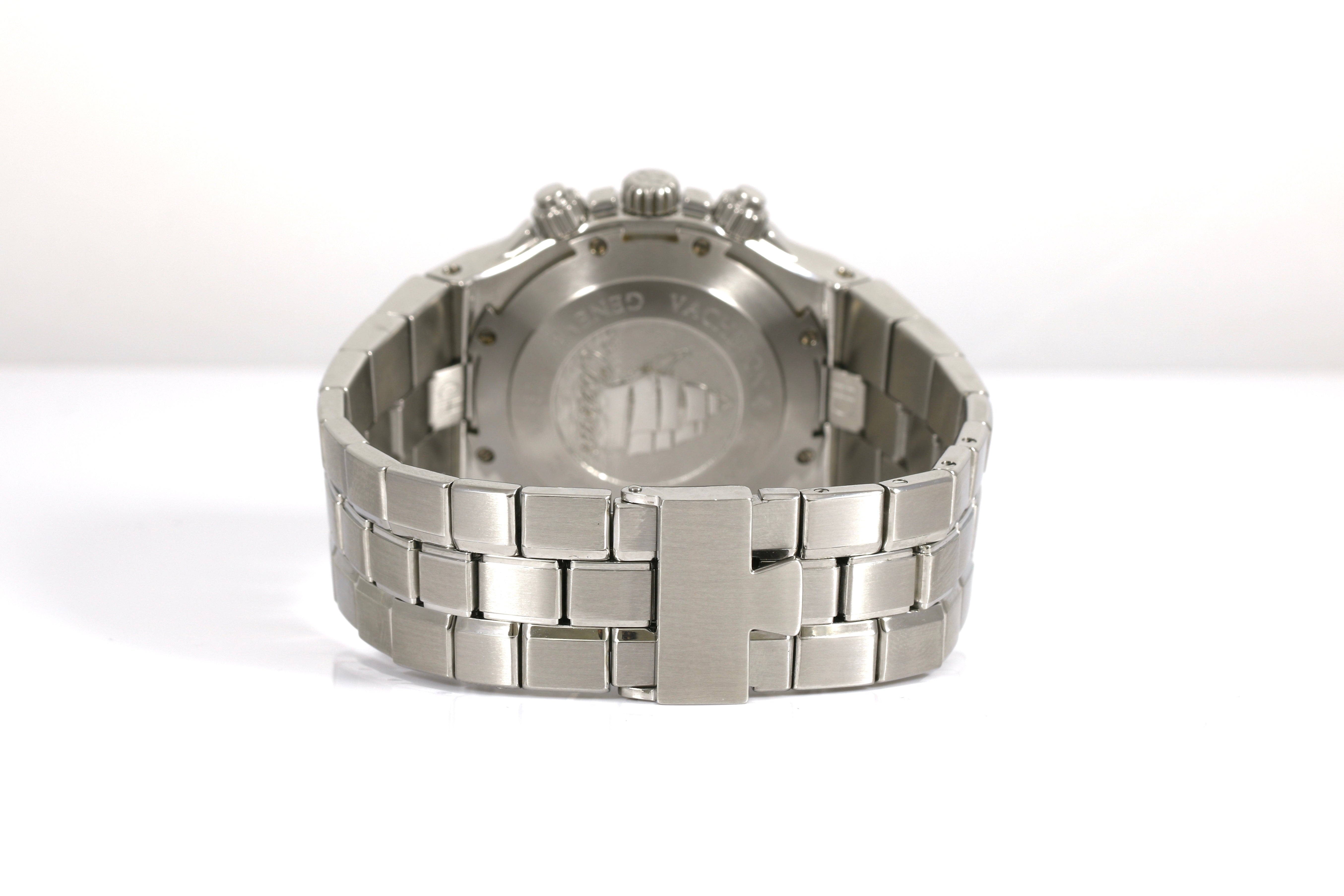 2002 Vacheron Constantin Overseas Chronograph 40mm - 49140/423A (White)