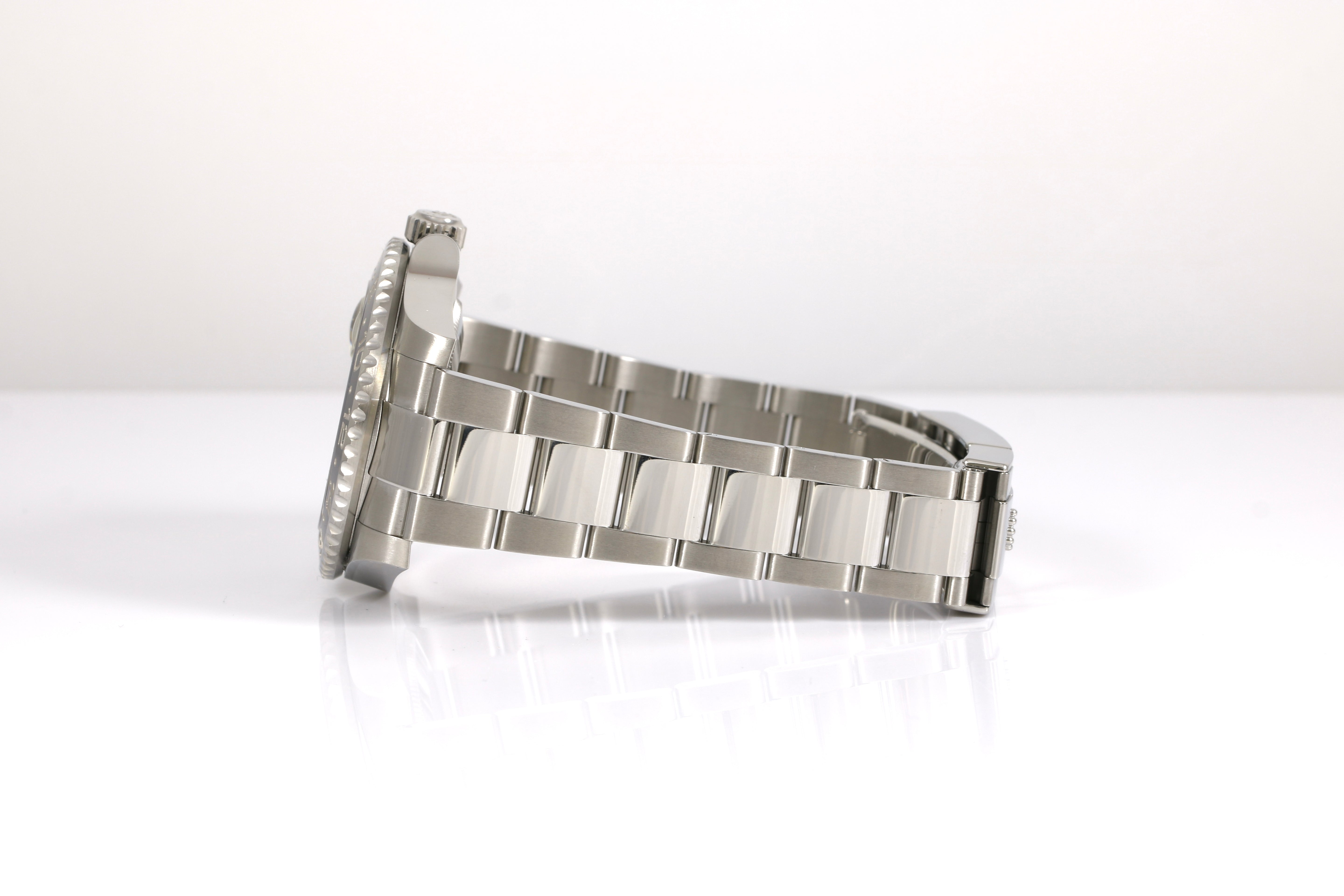 2016 Rolex GMT MASTER II - 116710LN (Green Arrow)