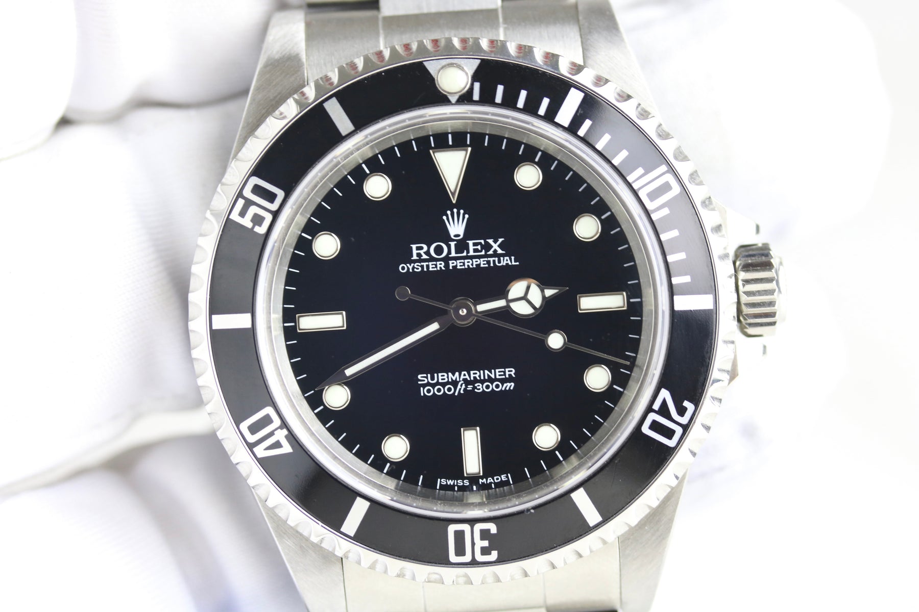 2006 Rolex 14060M No-Date Submariner with Box