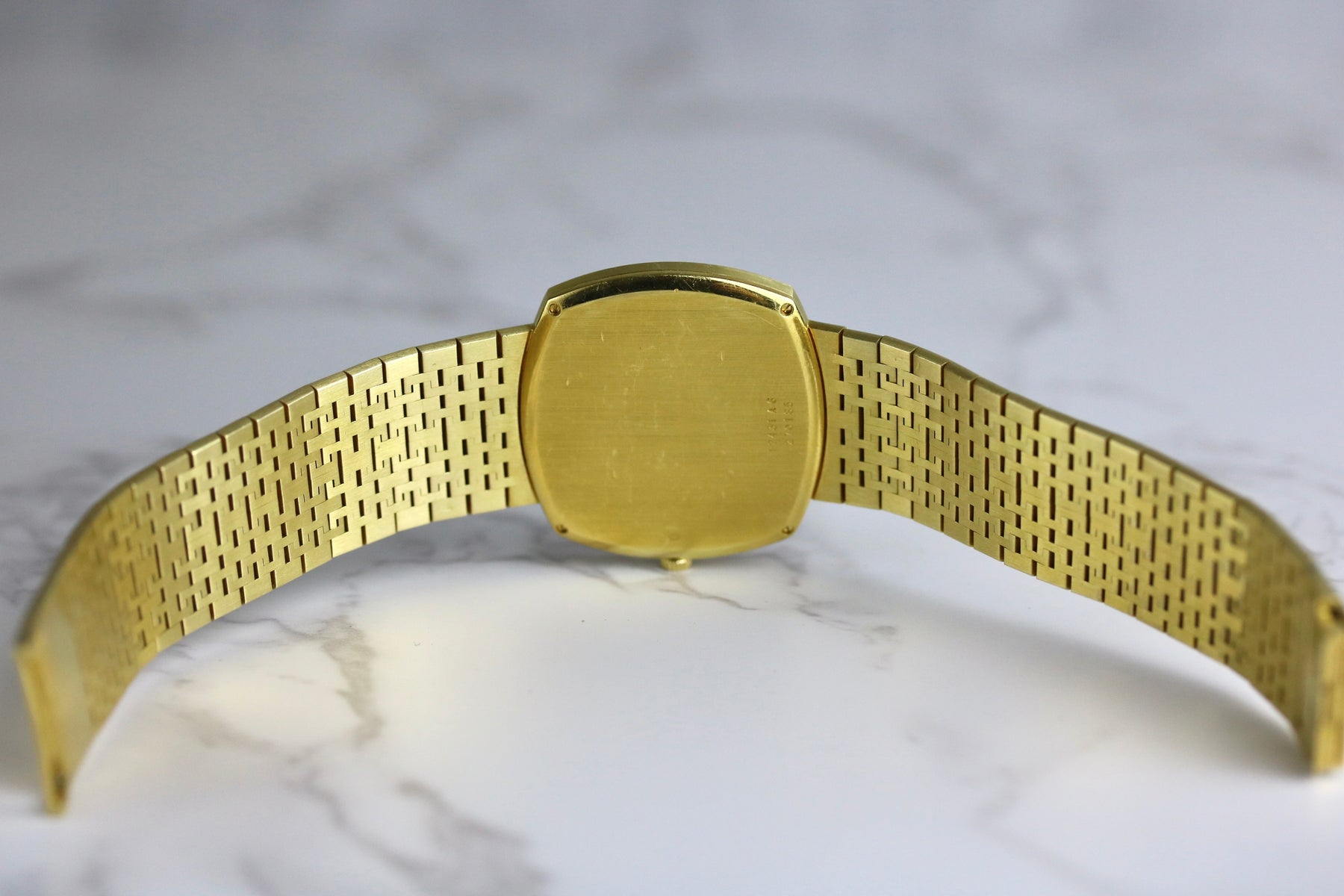 1980s Patek Philippe 3944J Calatrava 18K Yellow Gold 33mm Quartz