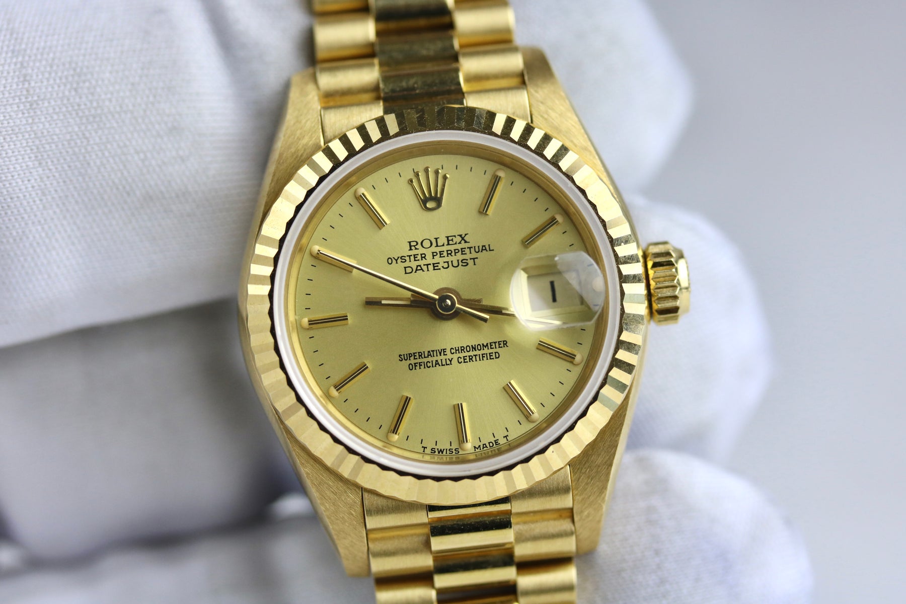 UNPOLISHED 1987 Rolex 69178 Datejust 26mm 18K Yellow Gold