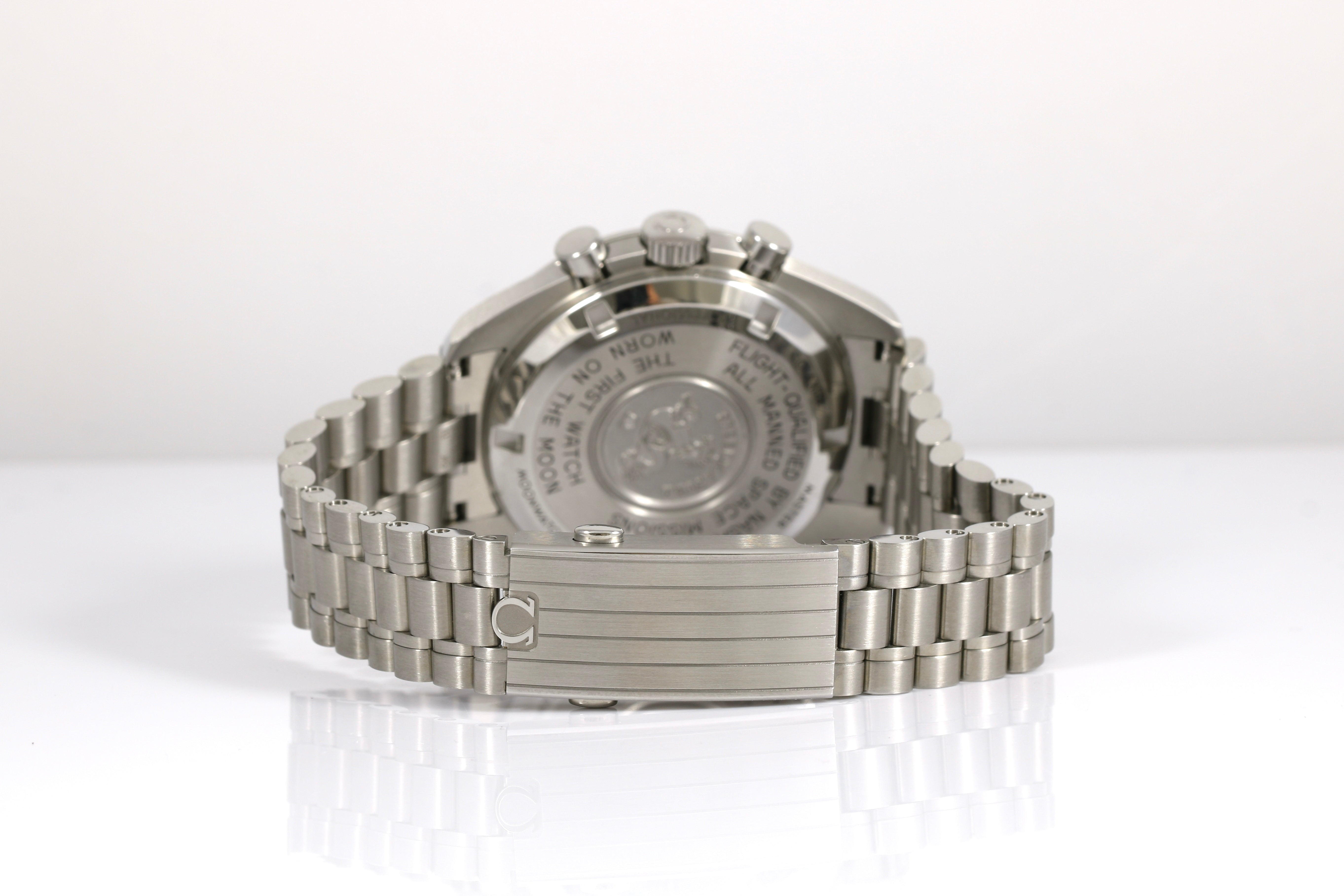 2025 OMEGA Speedmaster Professional 42mm - 310.30.42.50.01.001 (Moonwatch)